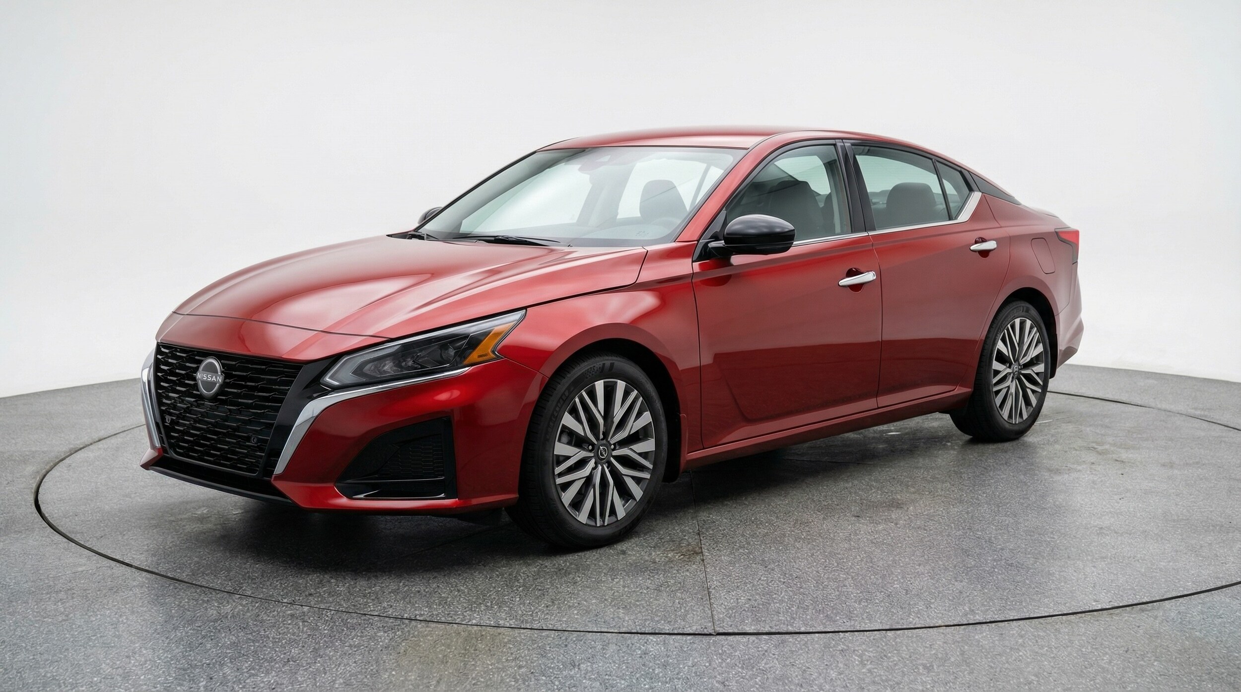 Thumbnail: 2025 Nissan Altima - 3