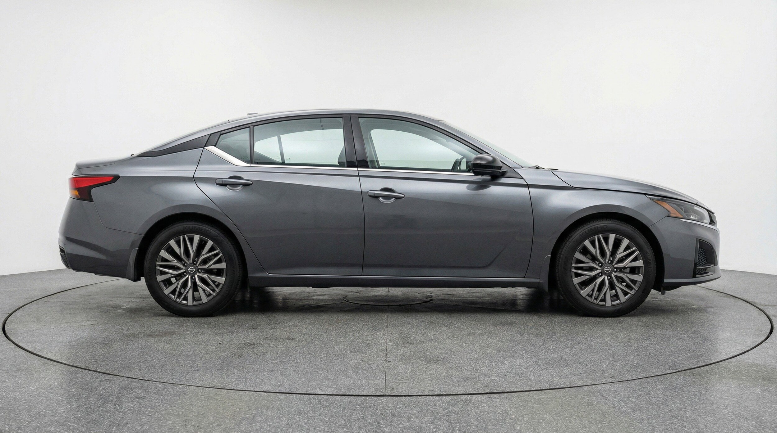 Thumbnail: 2025 Nissan Altima - 11