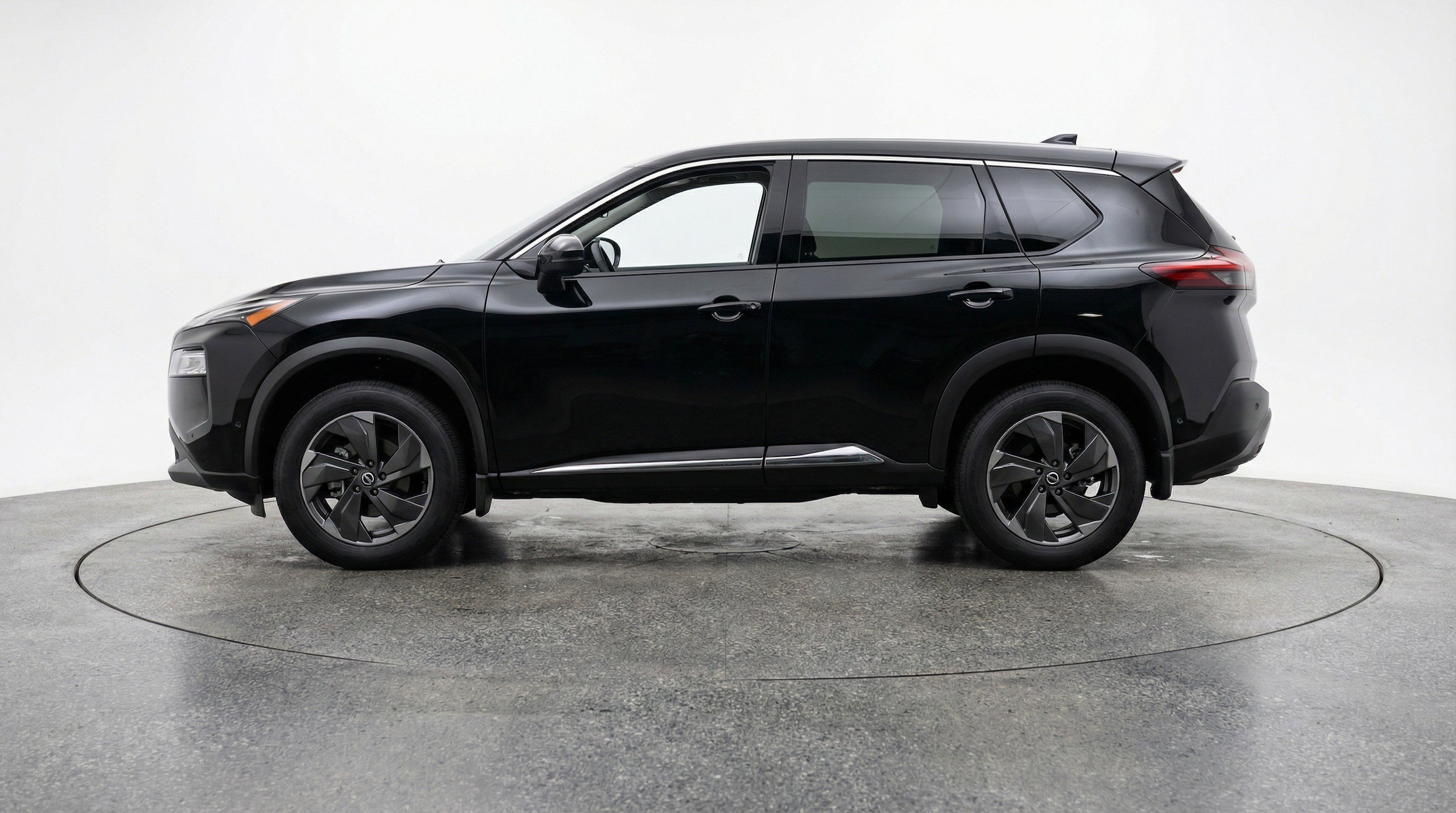 Thumbnail: 2025 Nissan Rogue - 5