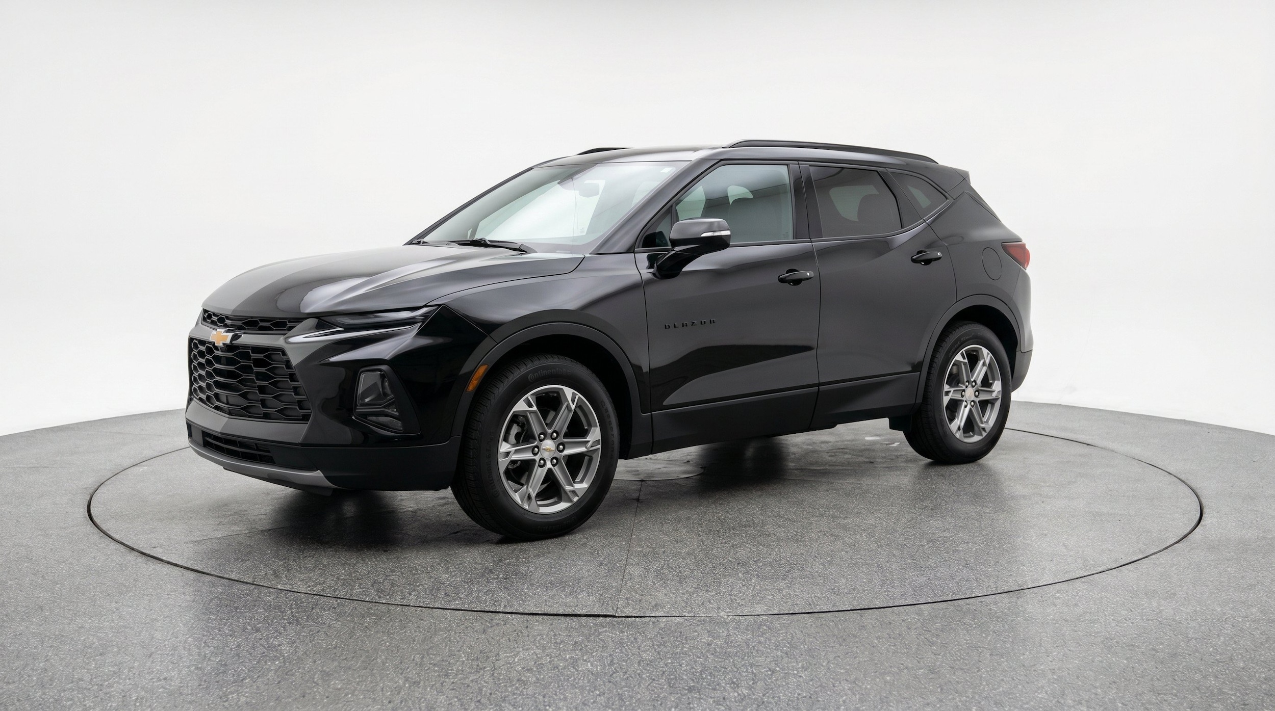 Thumbnail: 2026 Chevrolet Blazer - 3