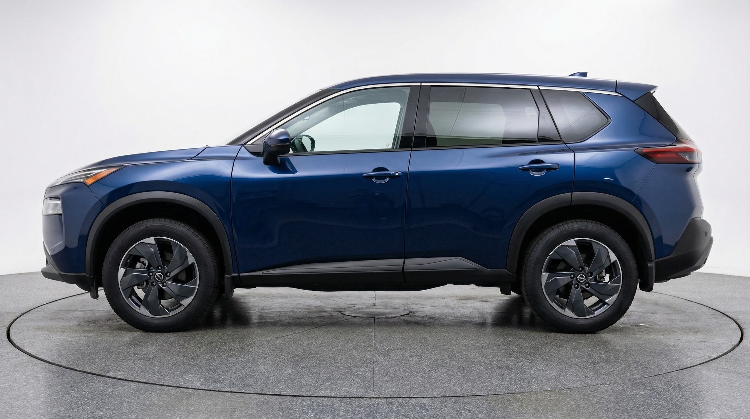 Thumbnail: 2025 Nissan Rogue - 4