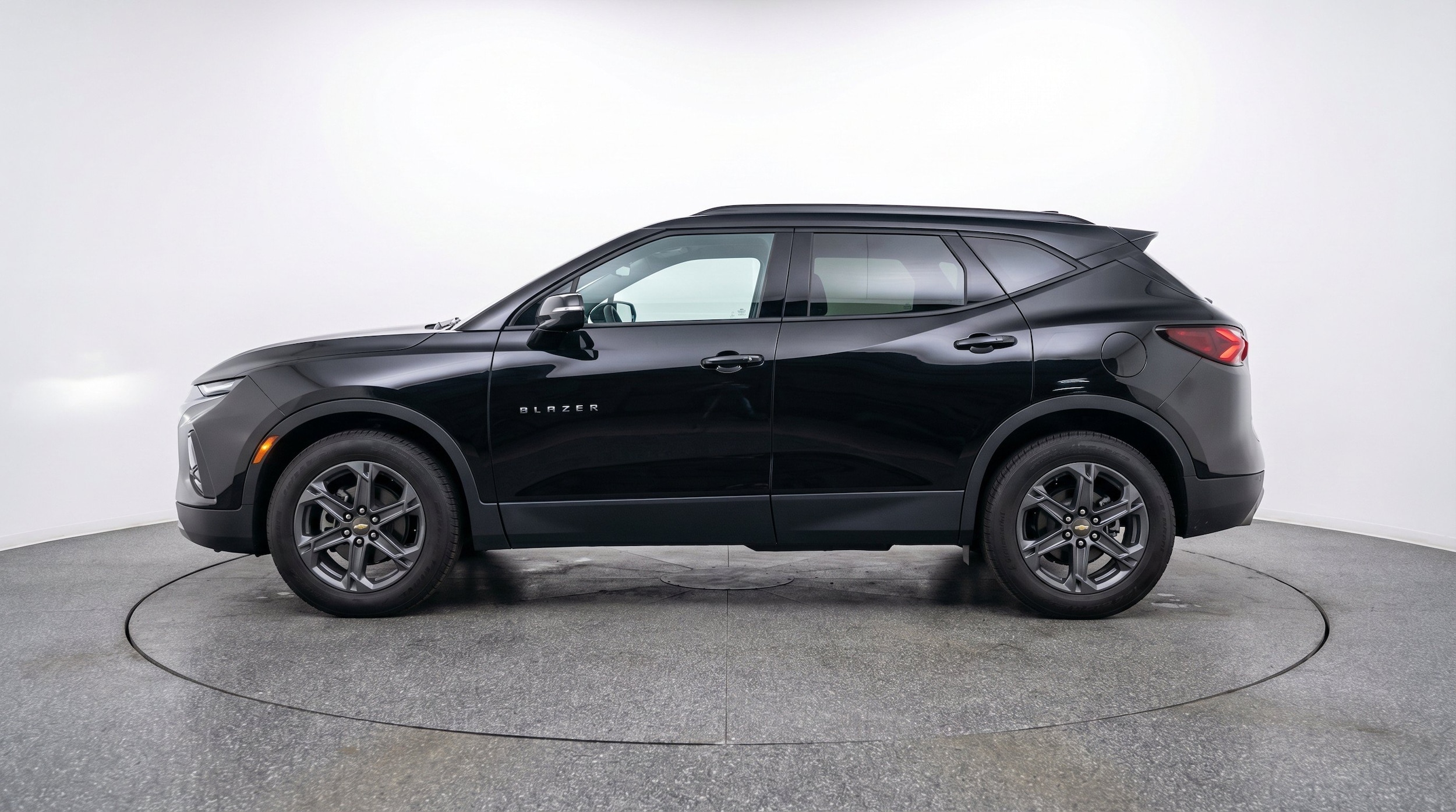 Thumbnail: 2025 Chevrolet Blazer - 5