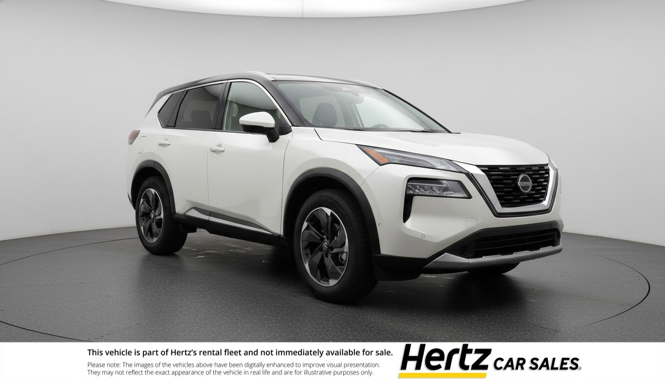 Thumbnail: 2025 Nissan Rogue - 1