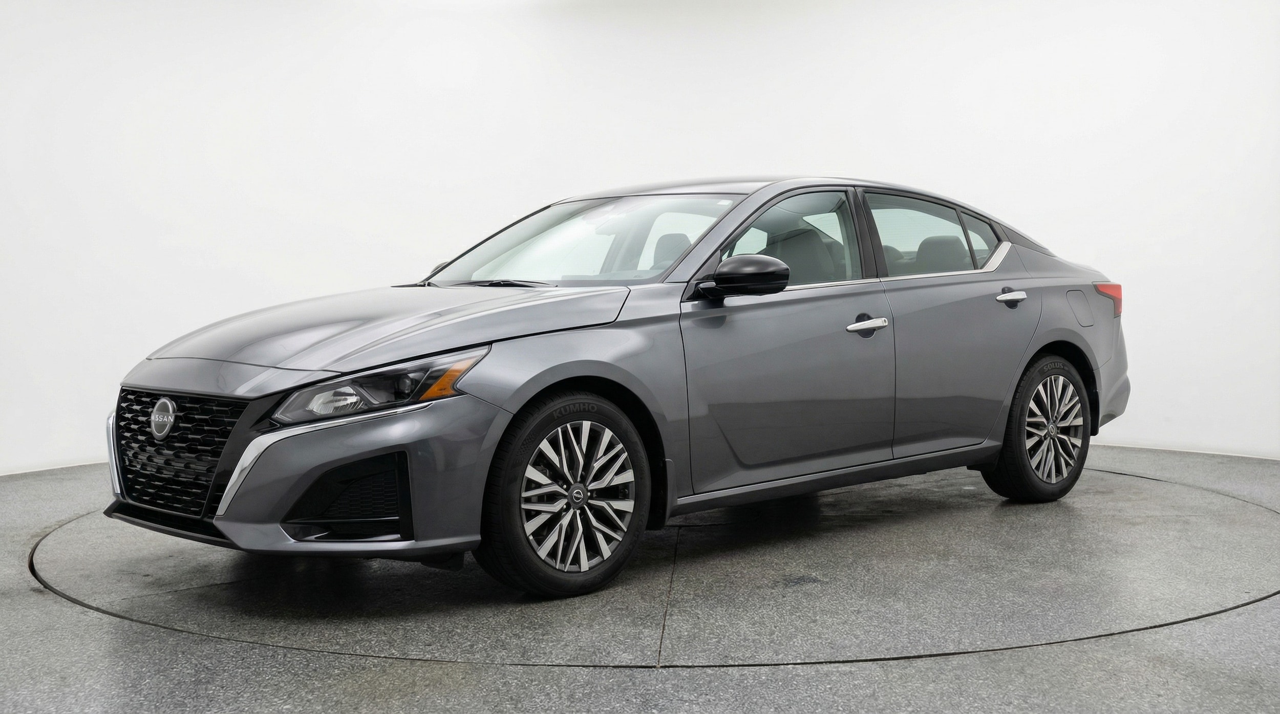 Thumbnail: 2025 Nissan Altima - 3