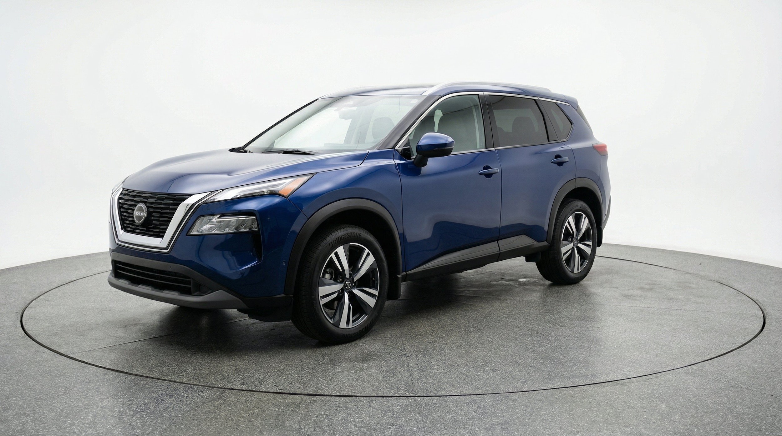 Thumbnail: 2026 Nissan Rogue - 3