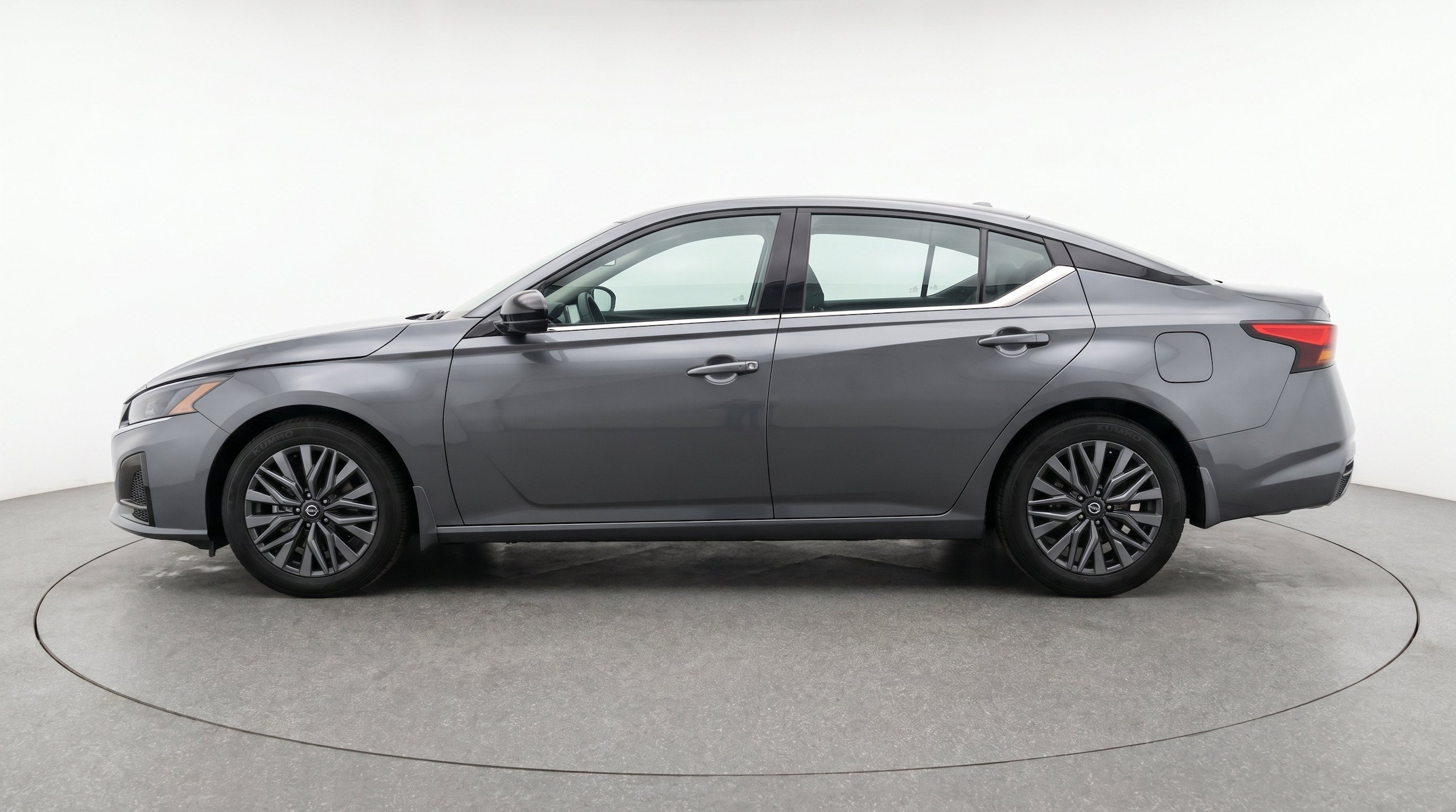 Thumbnail: 2026 Nissan Altima - 5