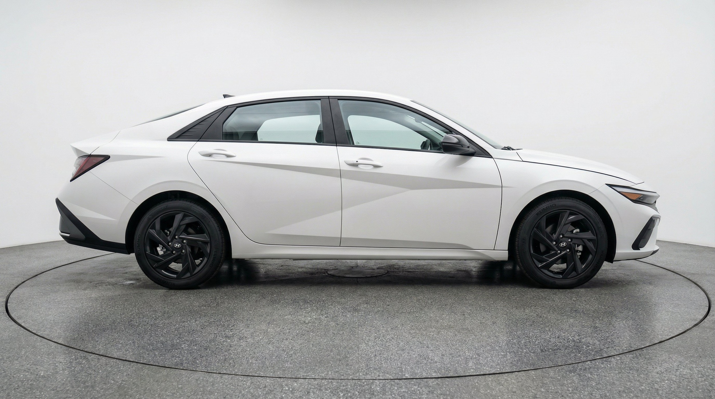 Thumbnail: 2026 Hyundai Elantra - 10