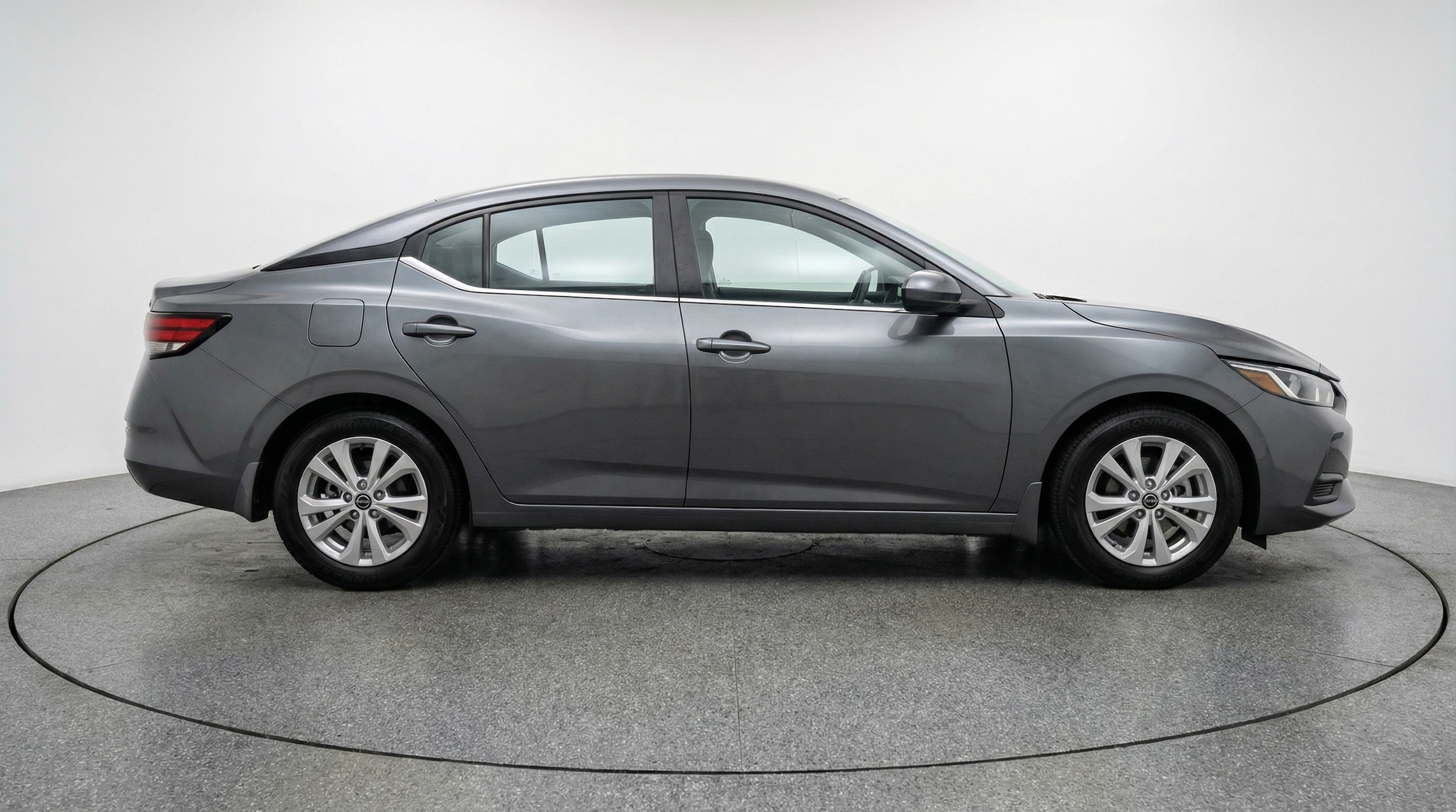 Thumbnail: 2025 Nissan Sentra - 8