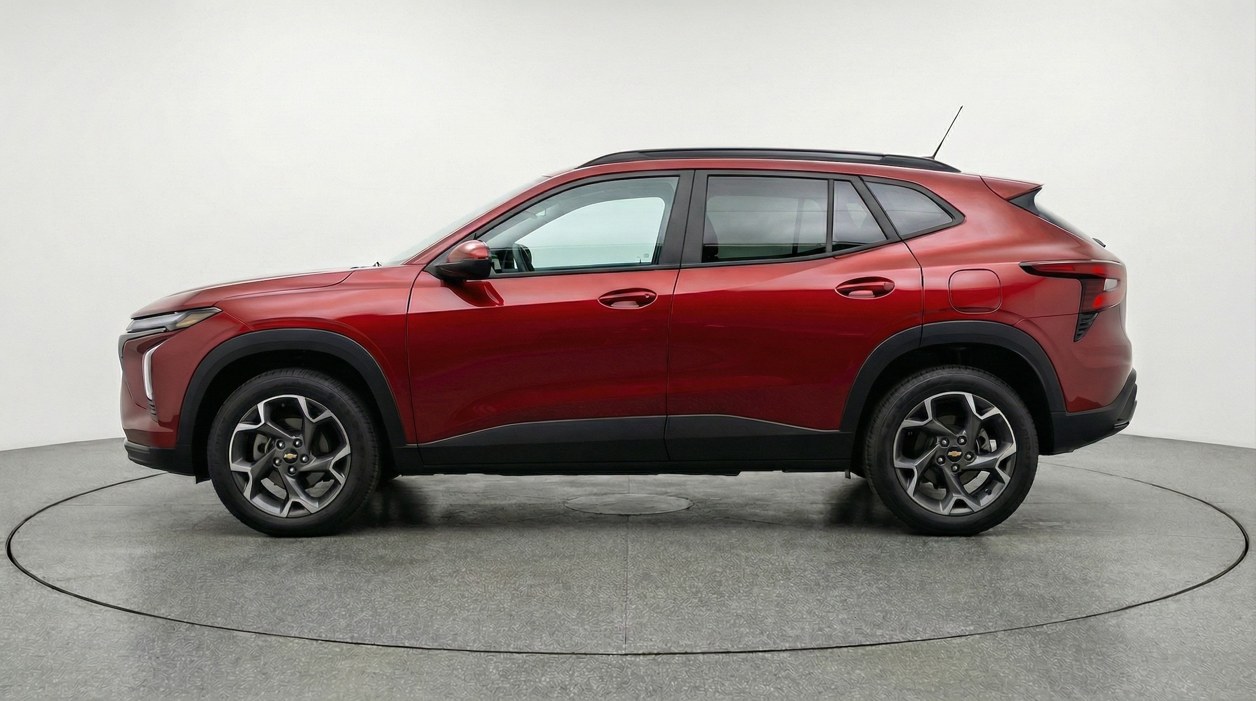 Thumbnail: 2025 Chevrolet Trax - 4