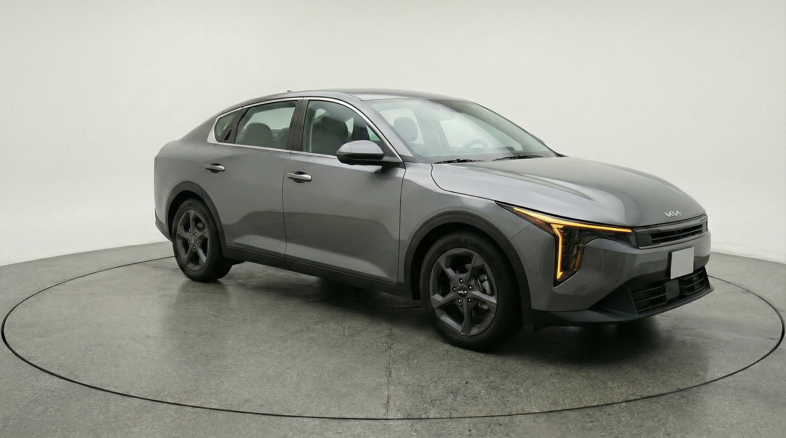 Thumbnail: 2025 Kia K4 - 1