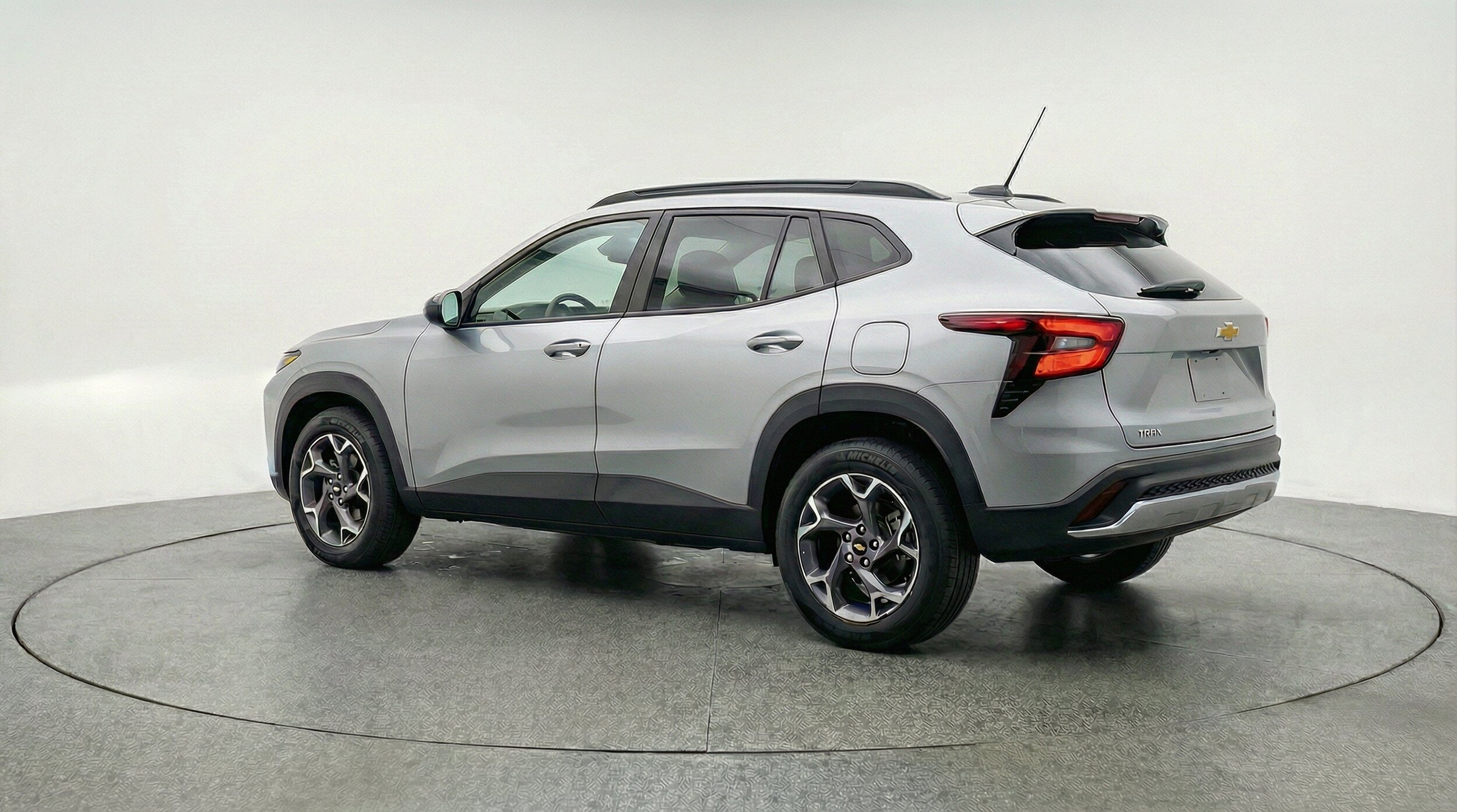 Thumbnail: 2025 Chevrolet Trax - 6