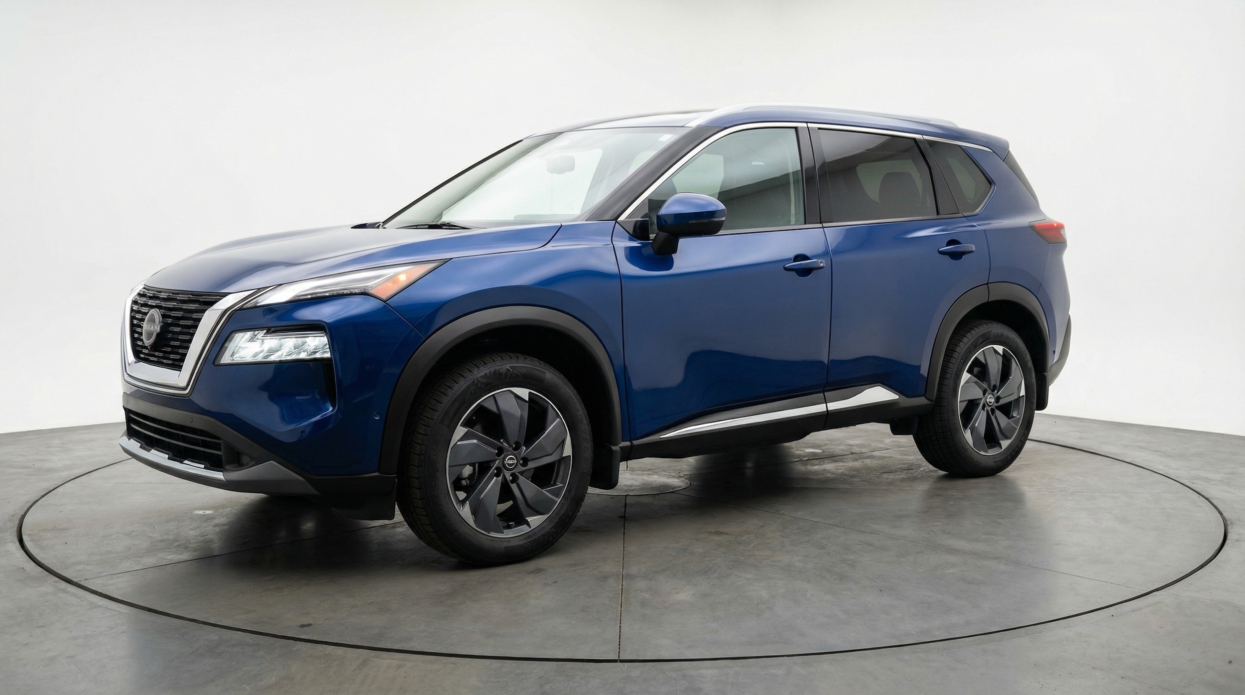 Thumbnail: 2025 Nissan Rogue - 3