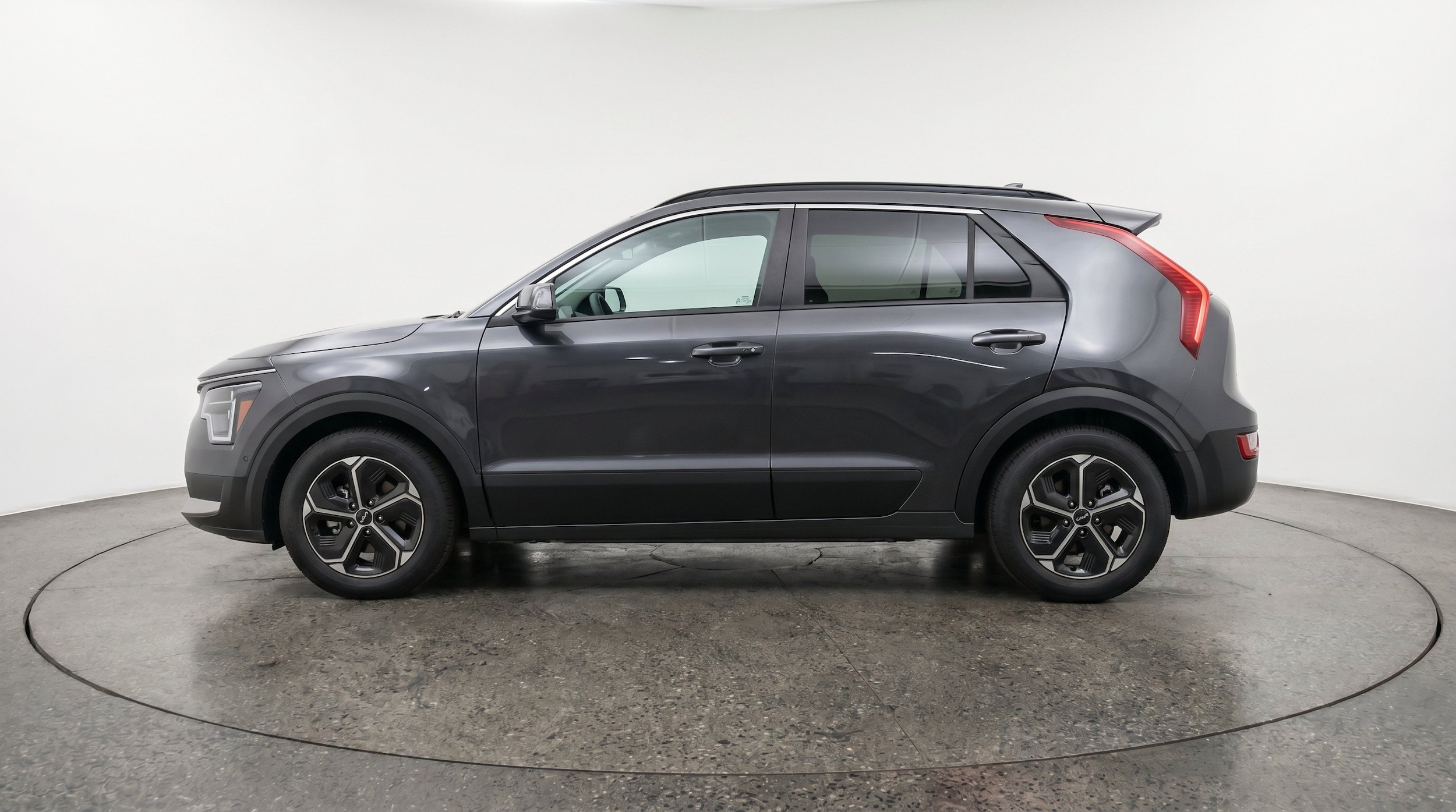 Thumbnail: 2026 Kia Niro - 5