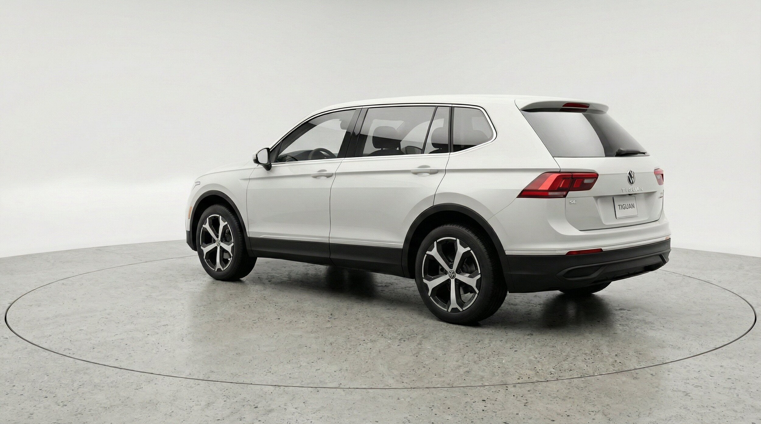 Thumbnail: 2026 Volkswagen Tiguan - 6