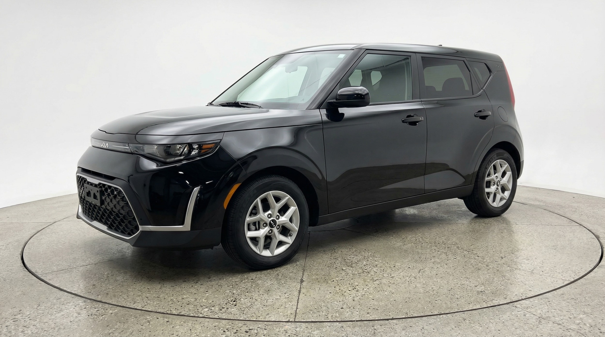 Thumbnail: 2025 Kia Soul - 3