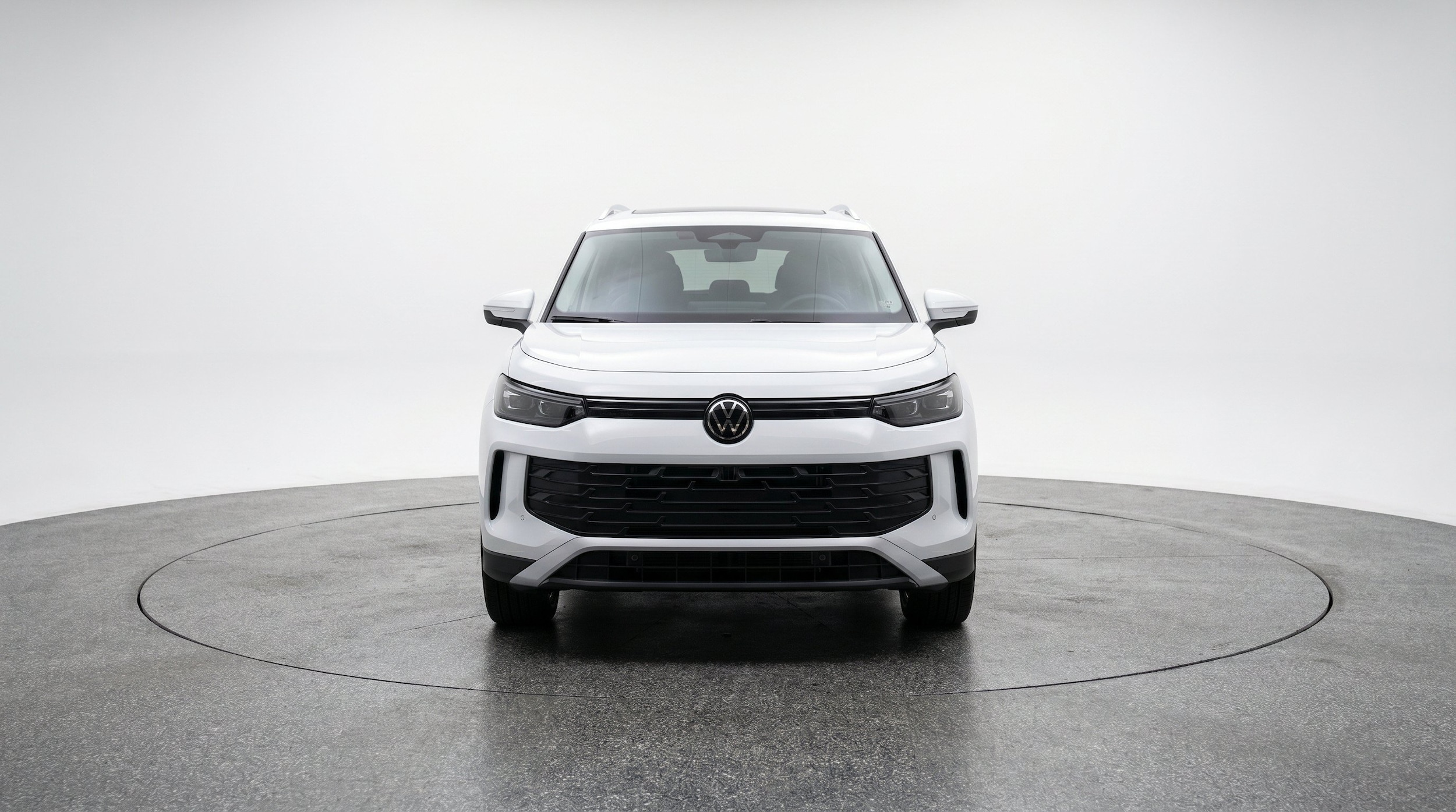 Thumbnail: 2026 Volkswagen Tiguan - 2