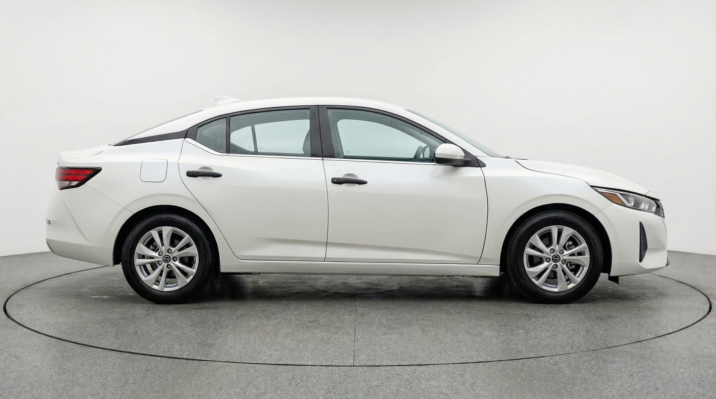 Thumbnail: 2025 Nissan Sentra - 11