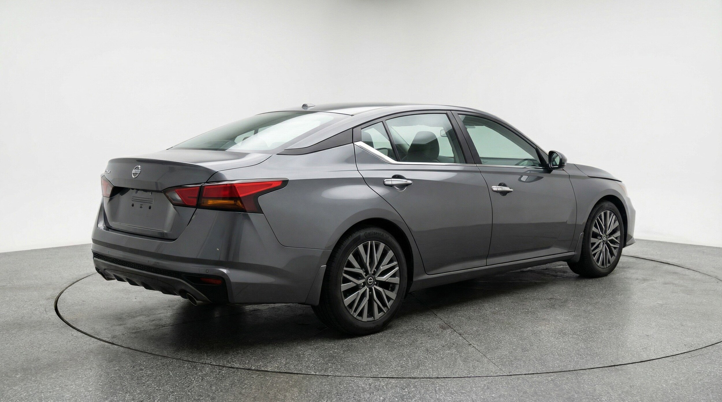 Thumbnail: 2025 Nissan Altima - 9
