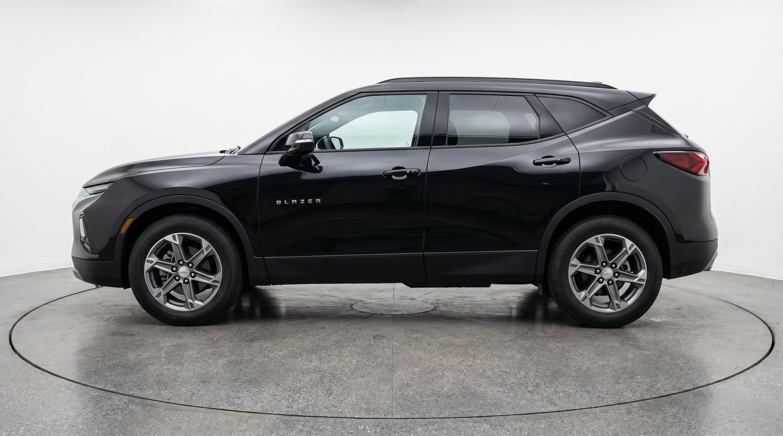 Thumbnail: 2025 Chevrolet Blazer - 5