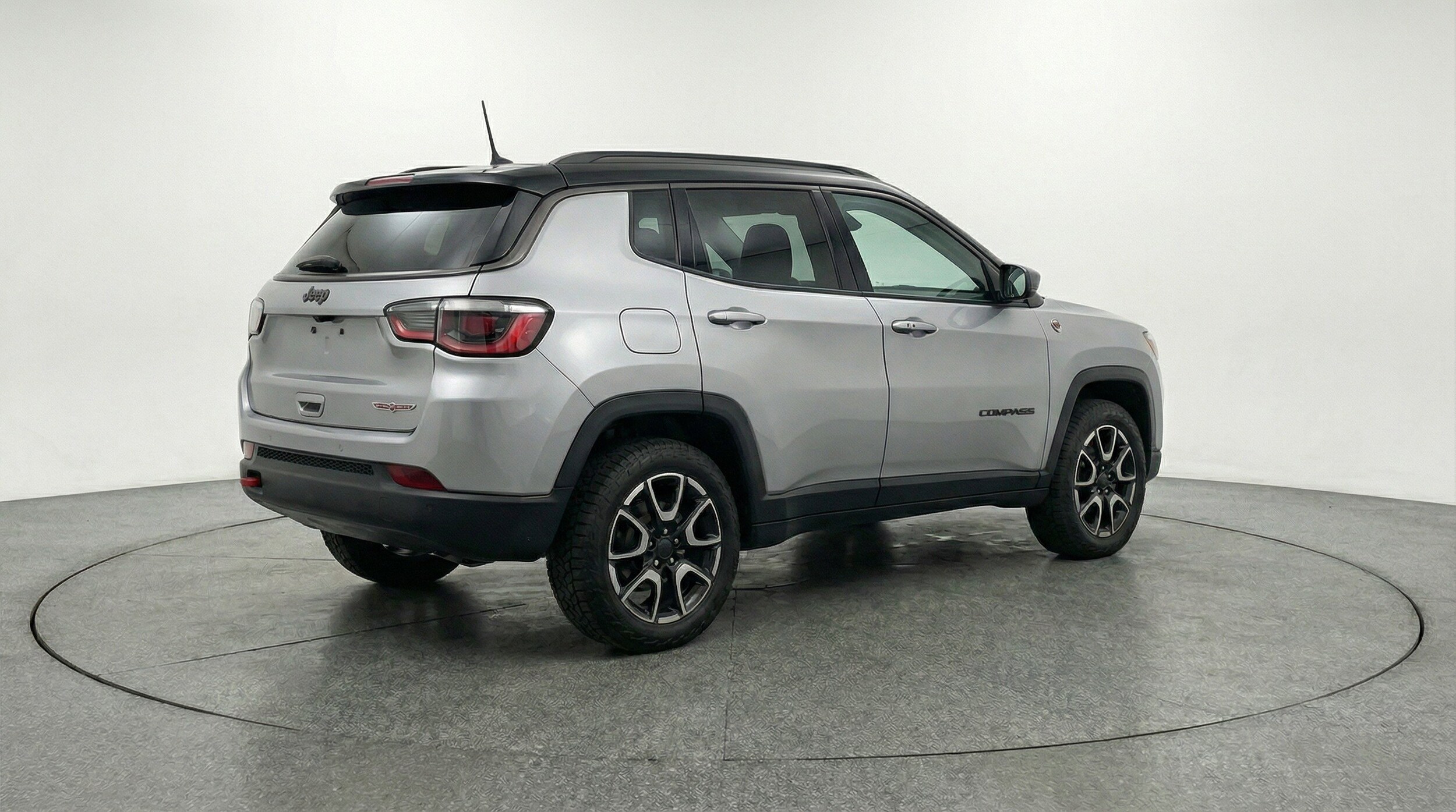 Thumbnail: 2025 Jeep Compass - 9