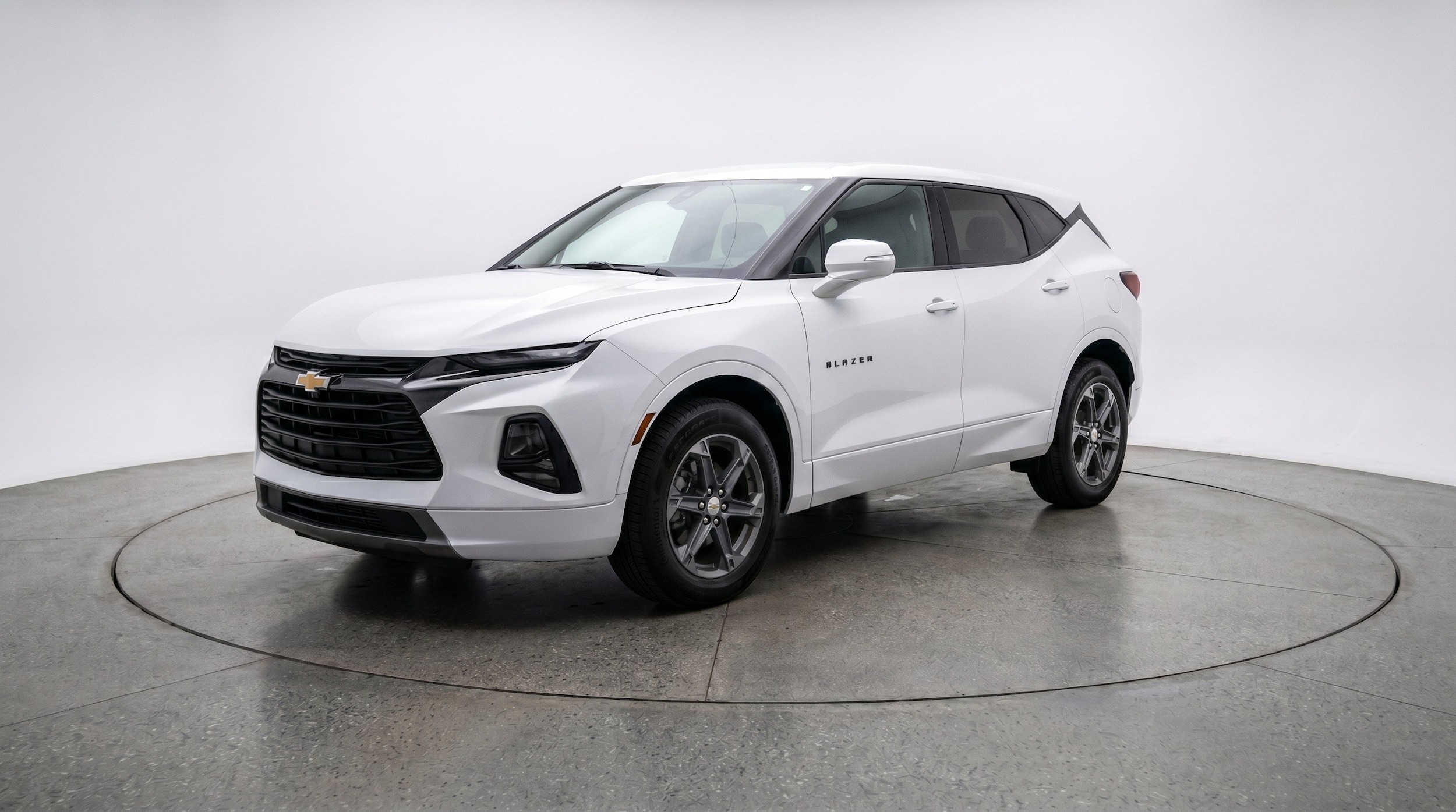 Thumbnail: 2026 Chevrolet Blazer - 3
