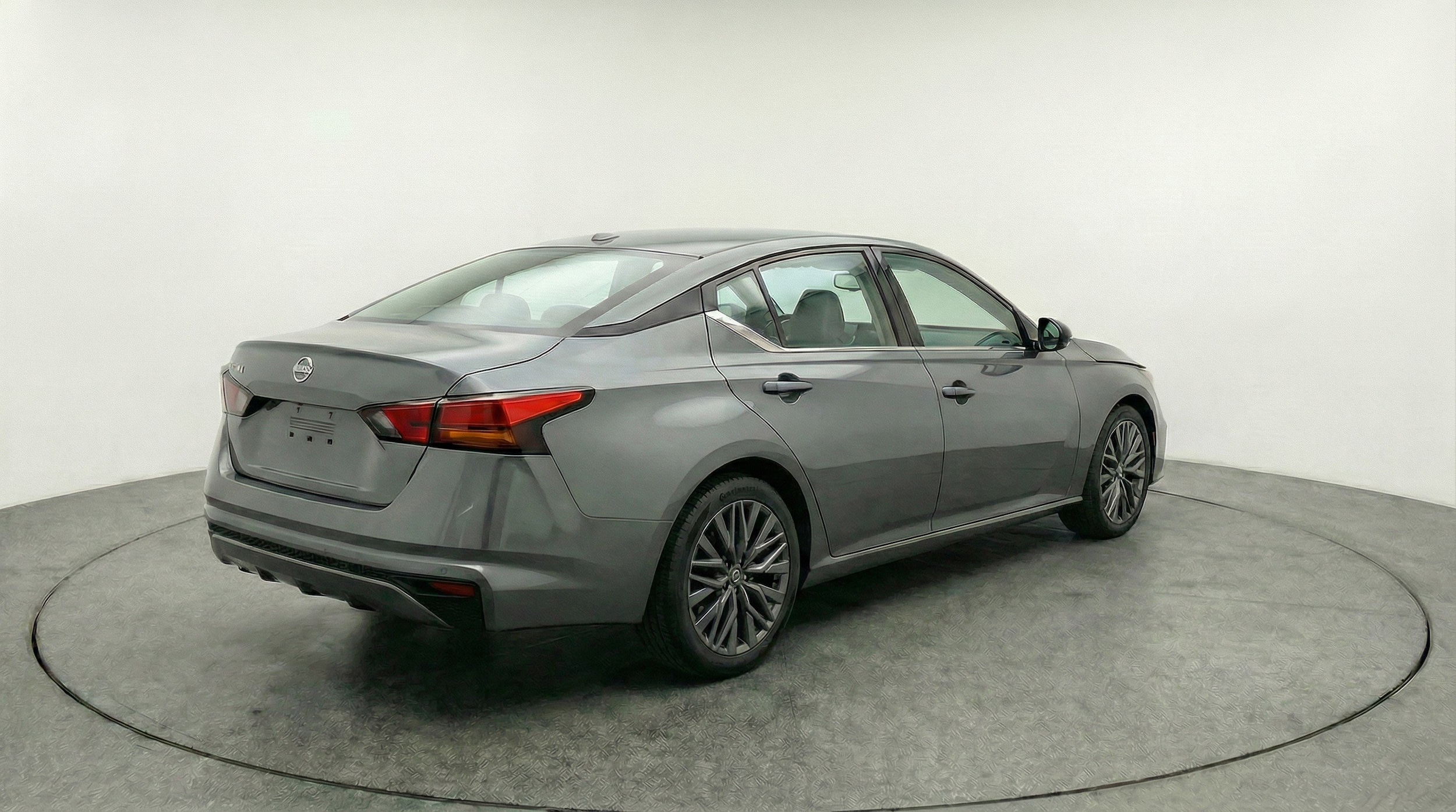 Thumbnail: 2025 Nissan Altima - 9