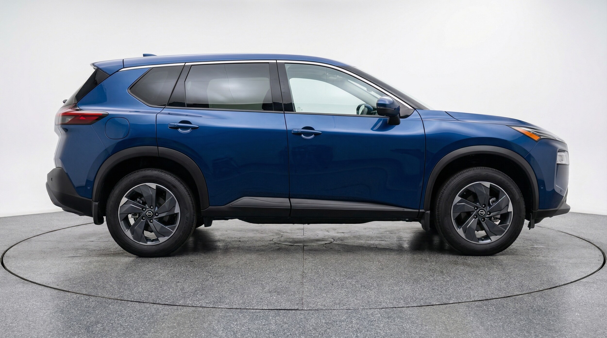 Thumbnail: 2025 Nissan Rogue - 8