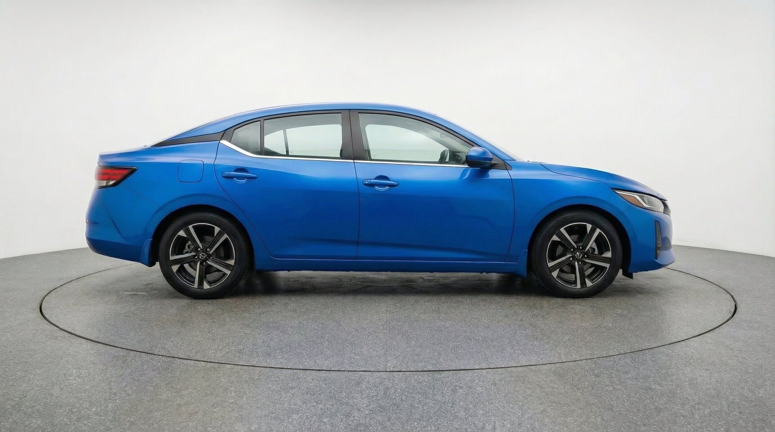 Thumbnail: 2025 Nissan Sentra - 11