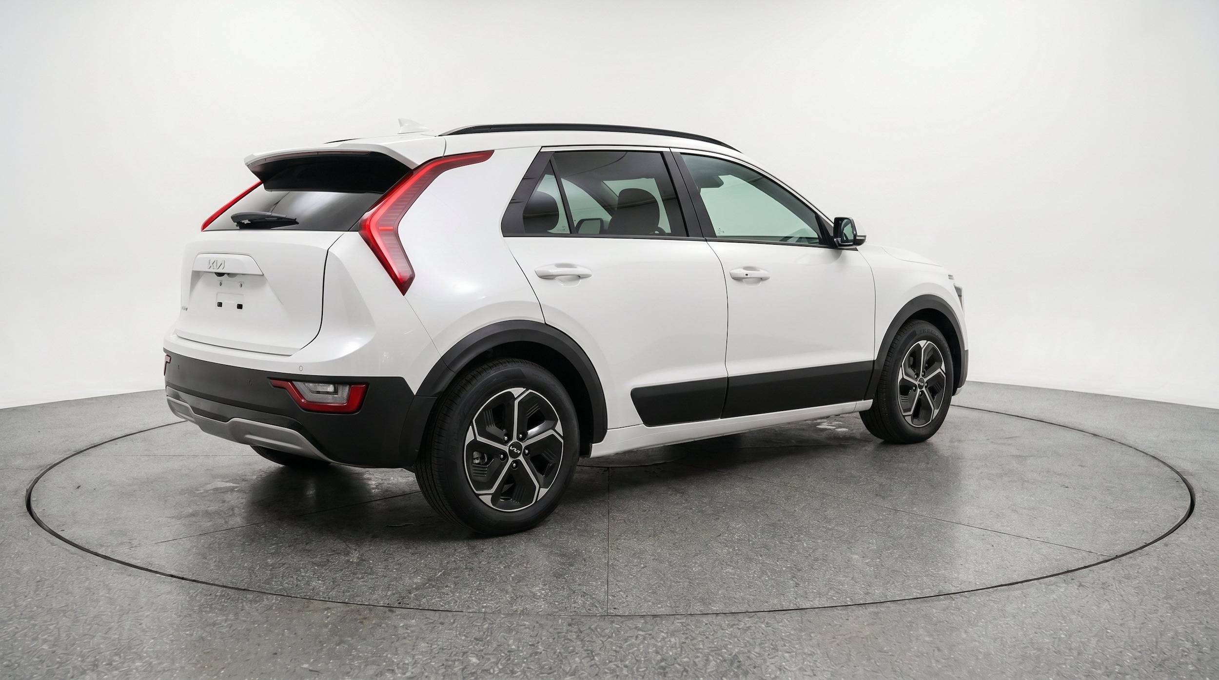 Thumbnail: 2026 Kia Niro - 9