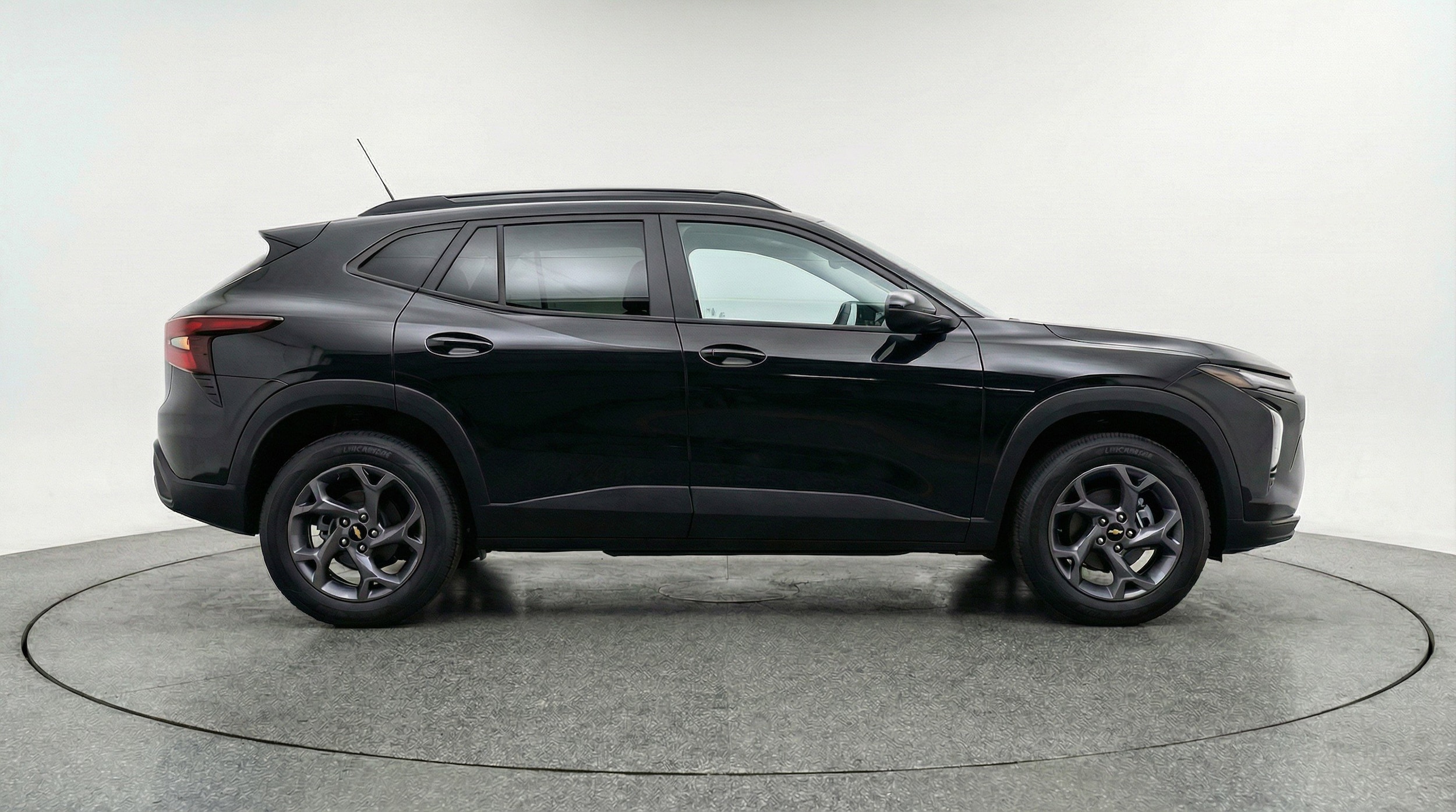 Thumbnail: 2025 Chevrolet Trax - 11