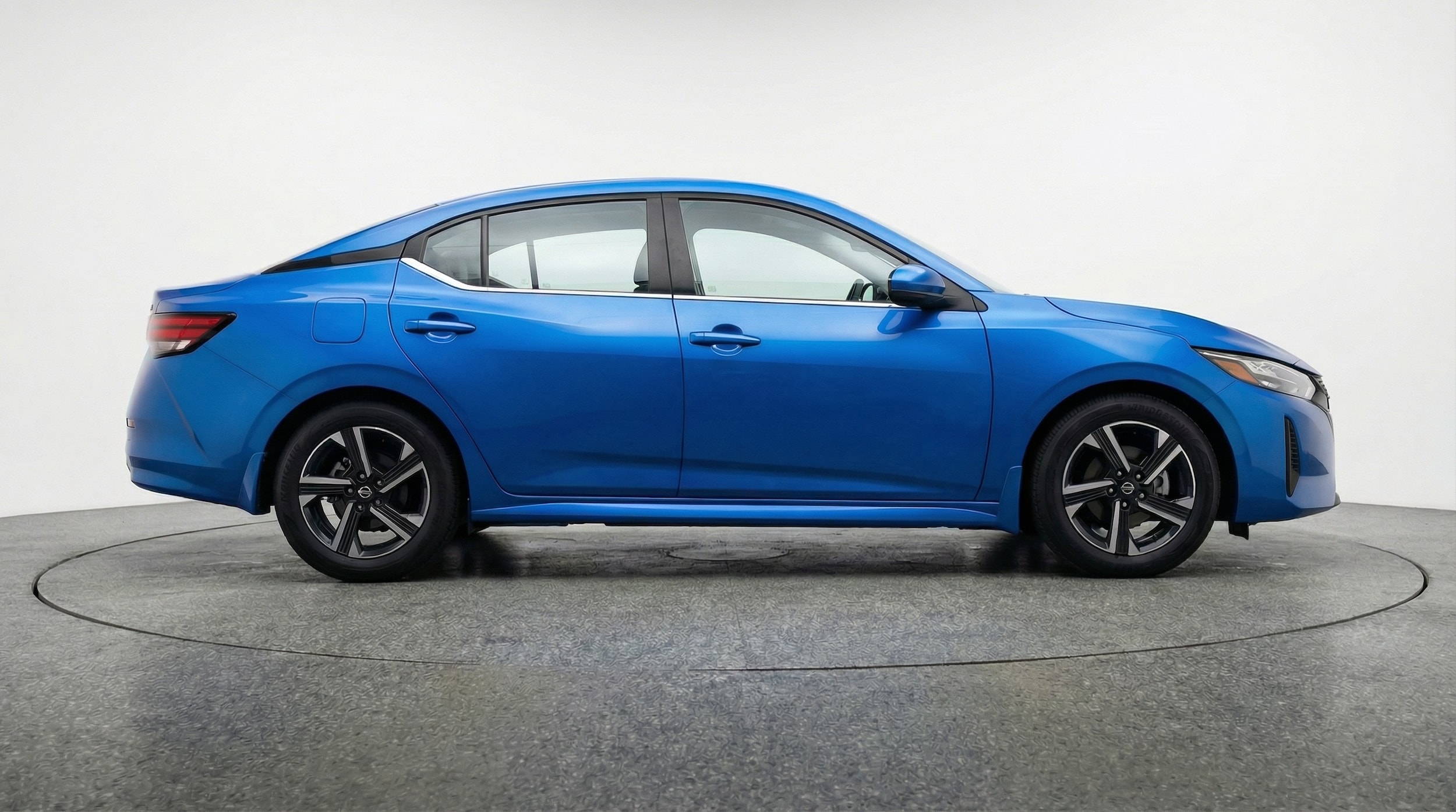 Thumbnail: 2025 Nissan Sentra - 8