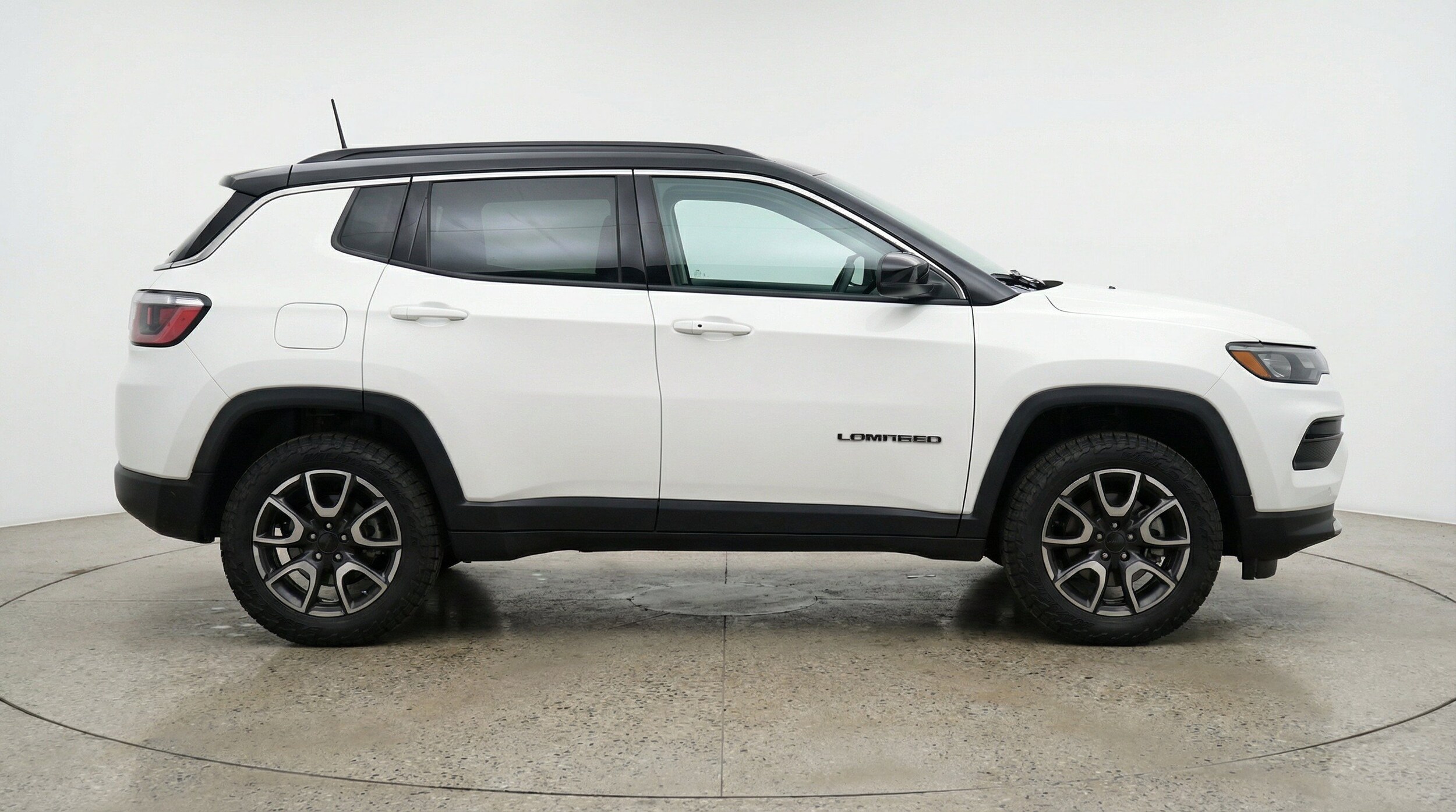 Thumbnail: 2025 Jeep Compass - 11