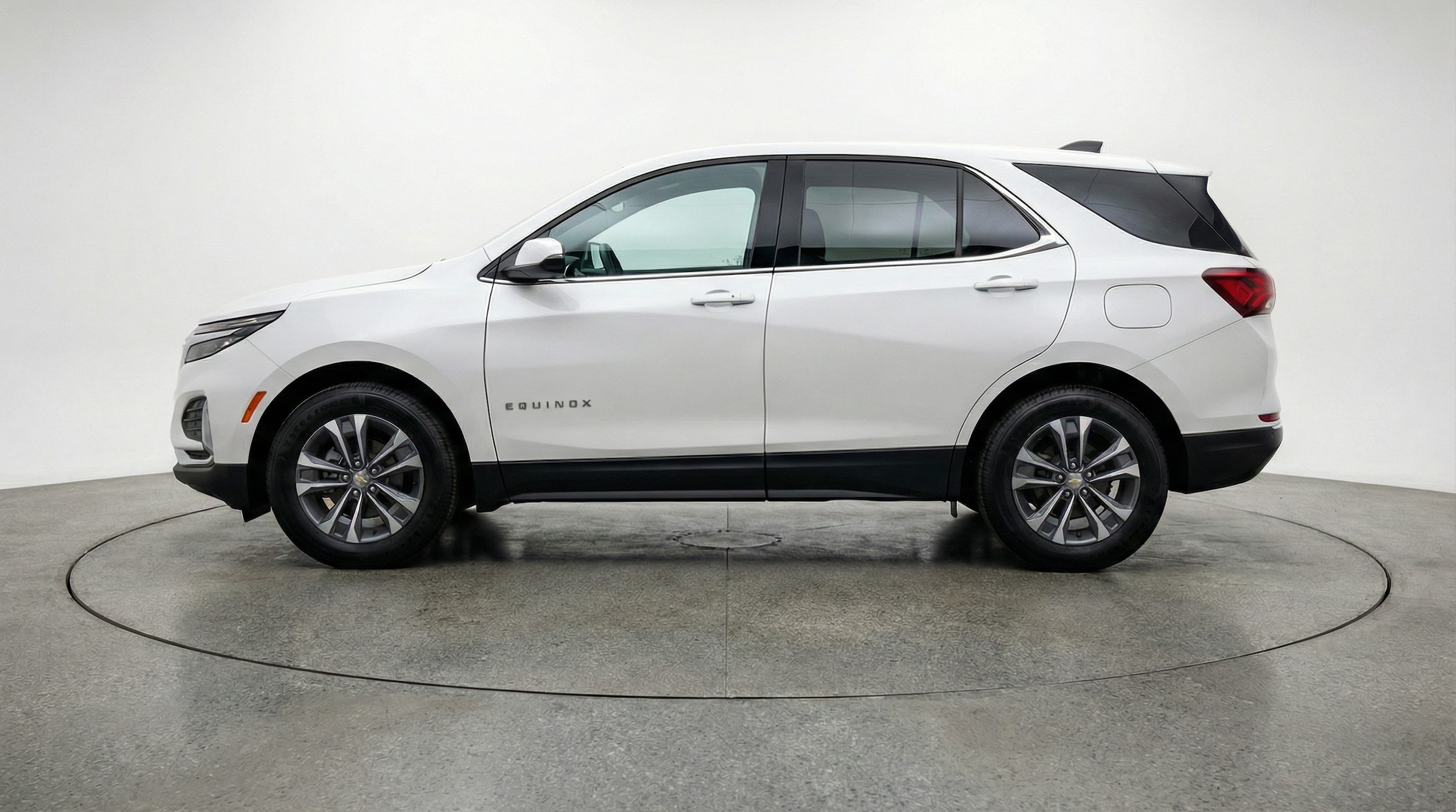 Thumbnail: 2025 Chevrolet Equinox - 4