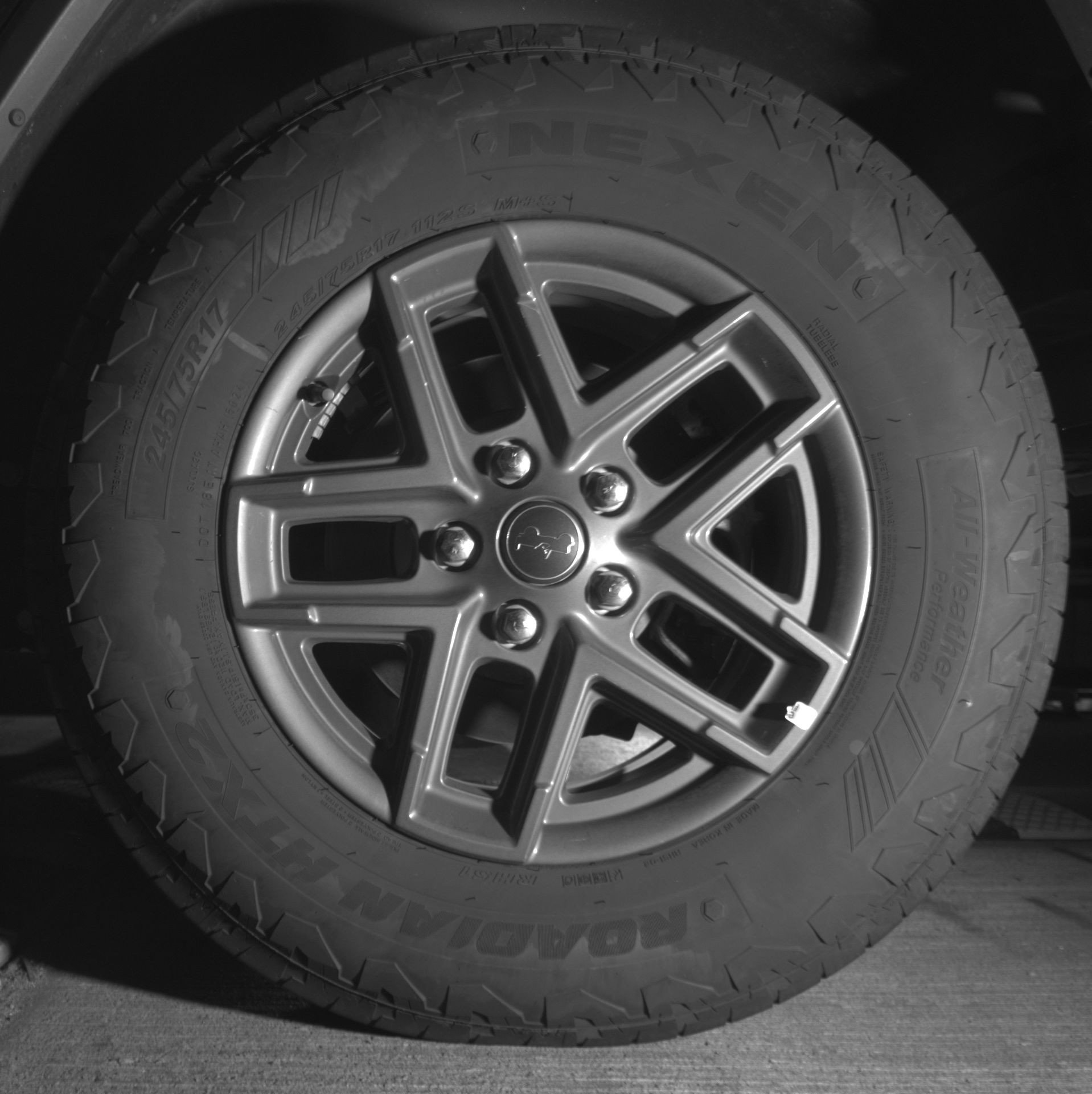 Thumbnail: 2025 Jeep Wrangler - 14
