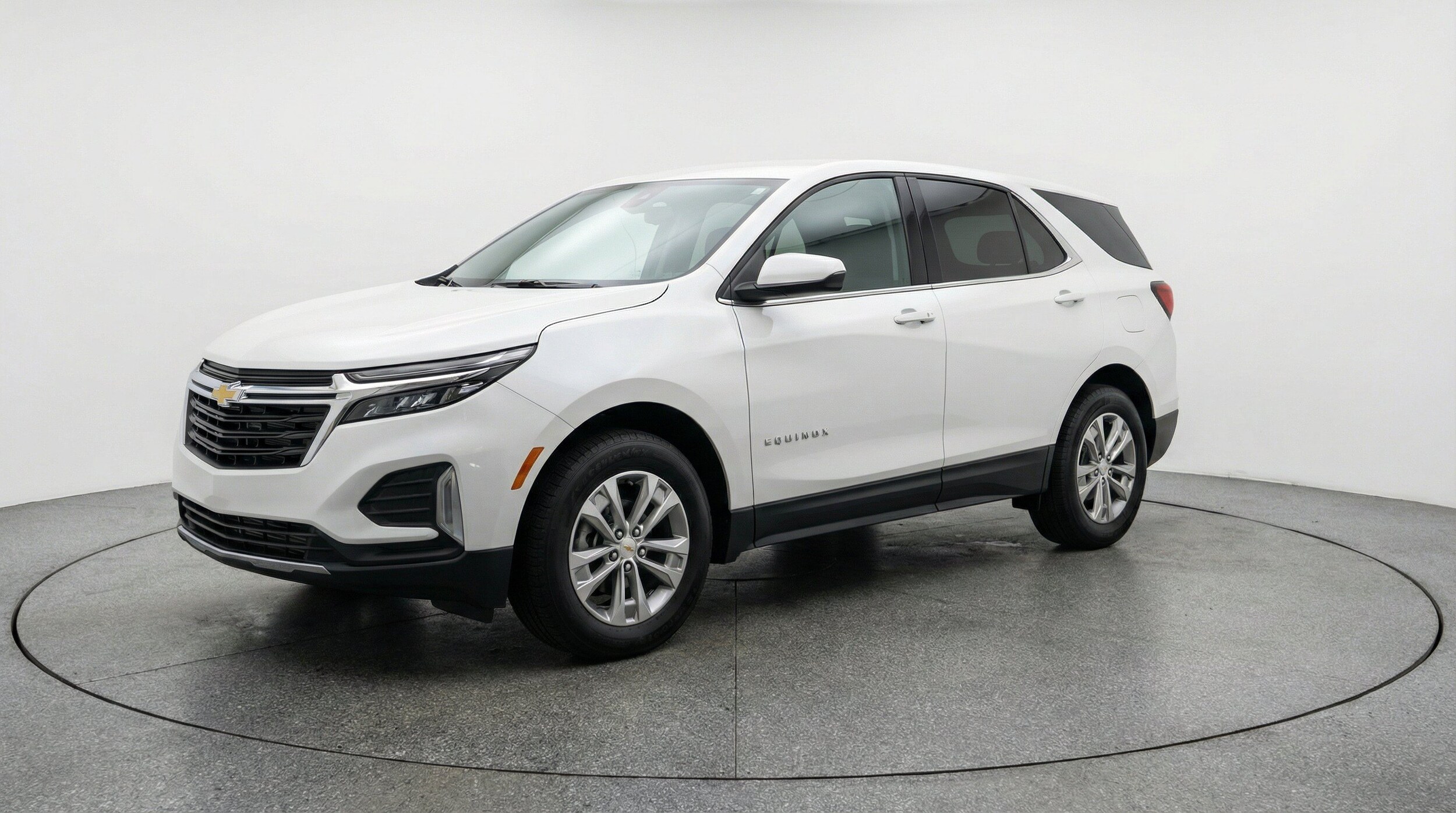Thumbnail: 2025 Chevrolet Equinox - 3