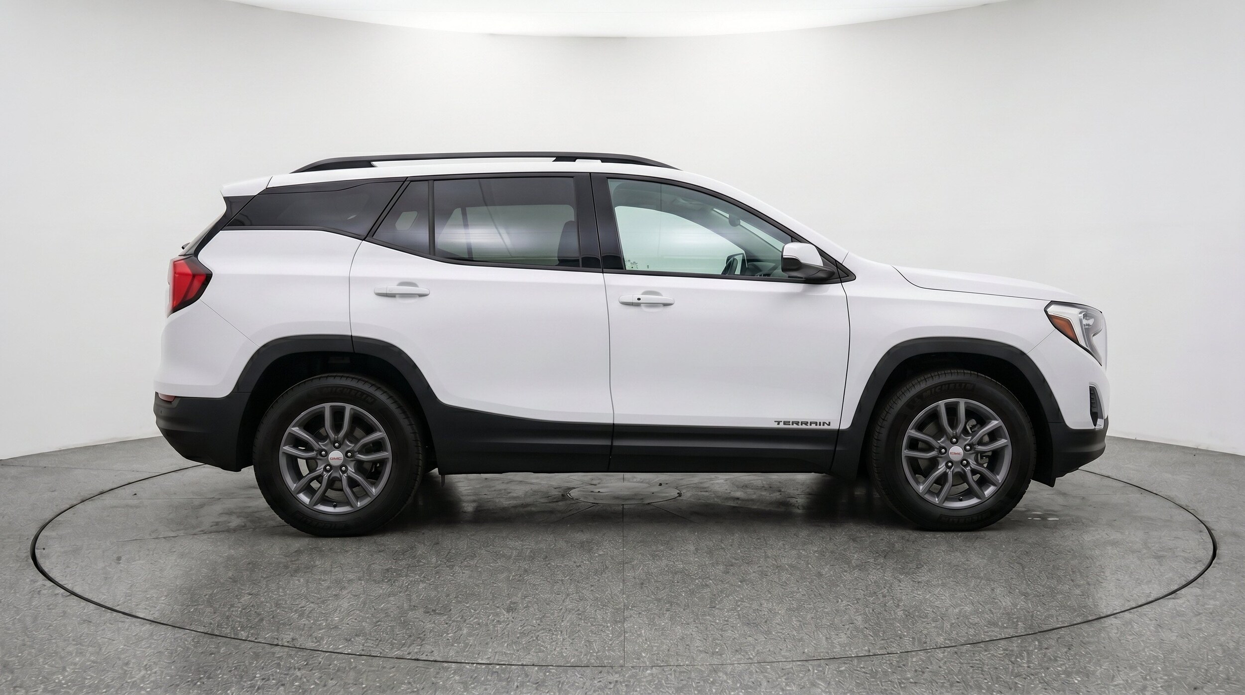 Thumbnail: 2024 GMC Terrain - 11