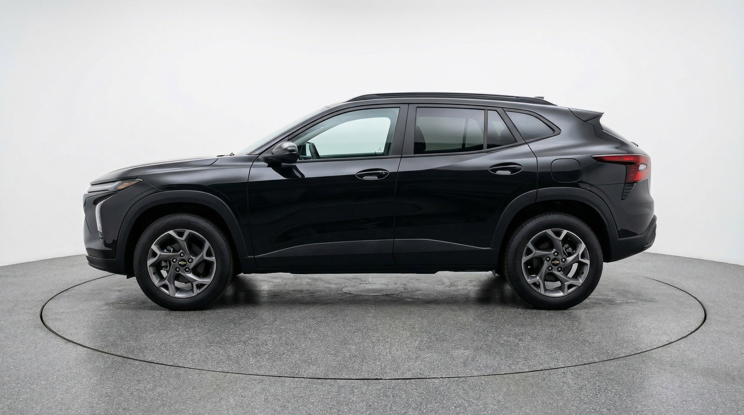 Thumbnail: 2025 Chevrolet Trax - 5