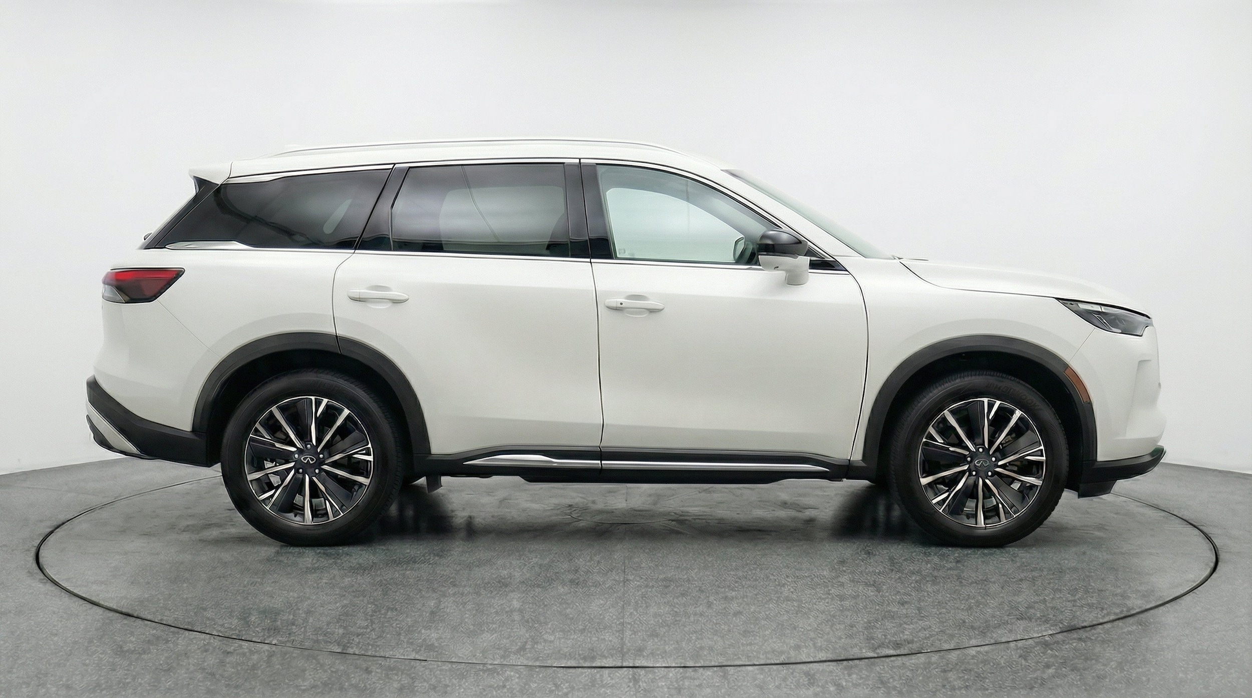 Thumbnail: 2026 INFINITI QX60 - 11