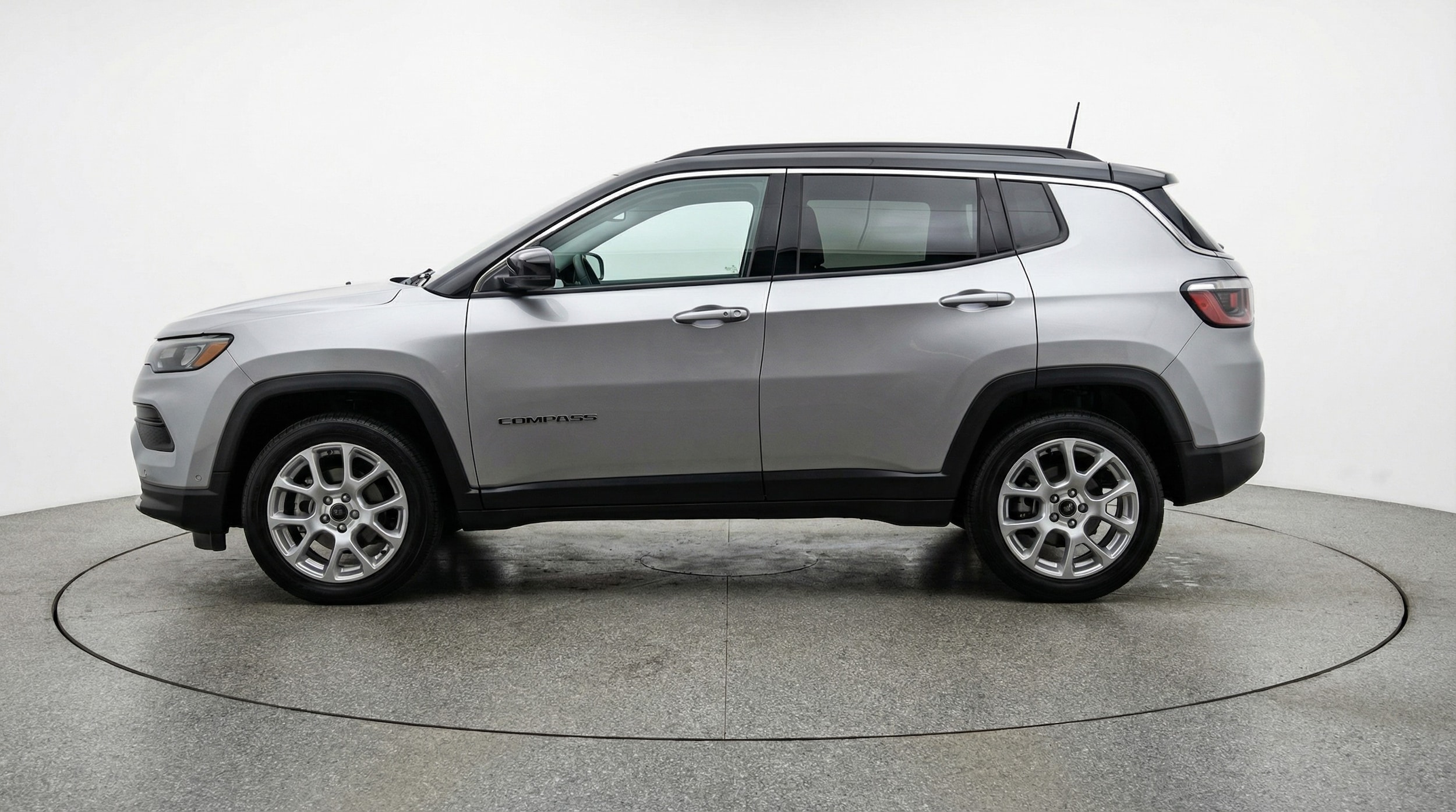 Thumbnail: 2025 Jeep Compass - 4