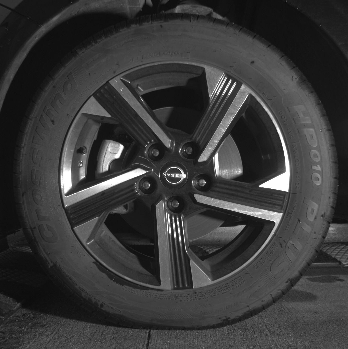 Thumbnail: 2025 Nissan Sentra - 9