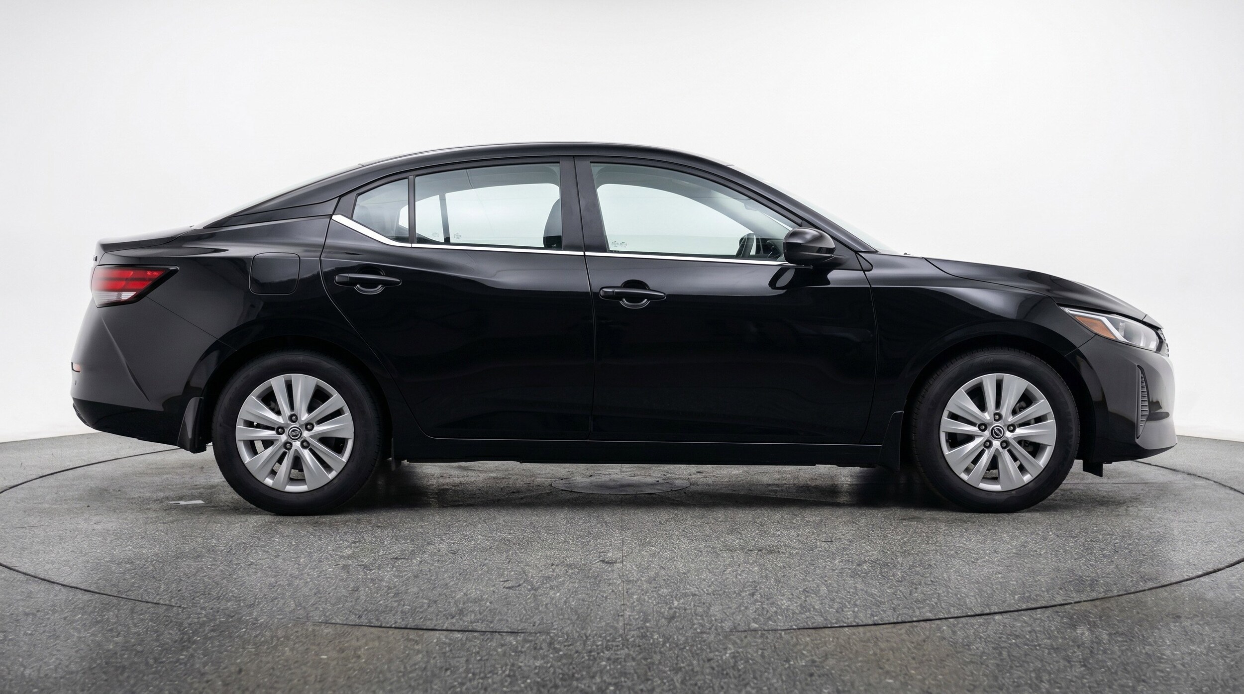 Thumbnail: 2025 Nissan Sentra - 11