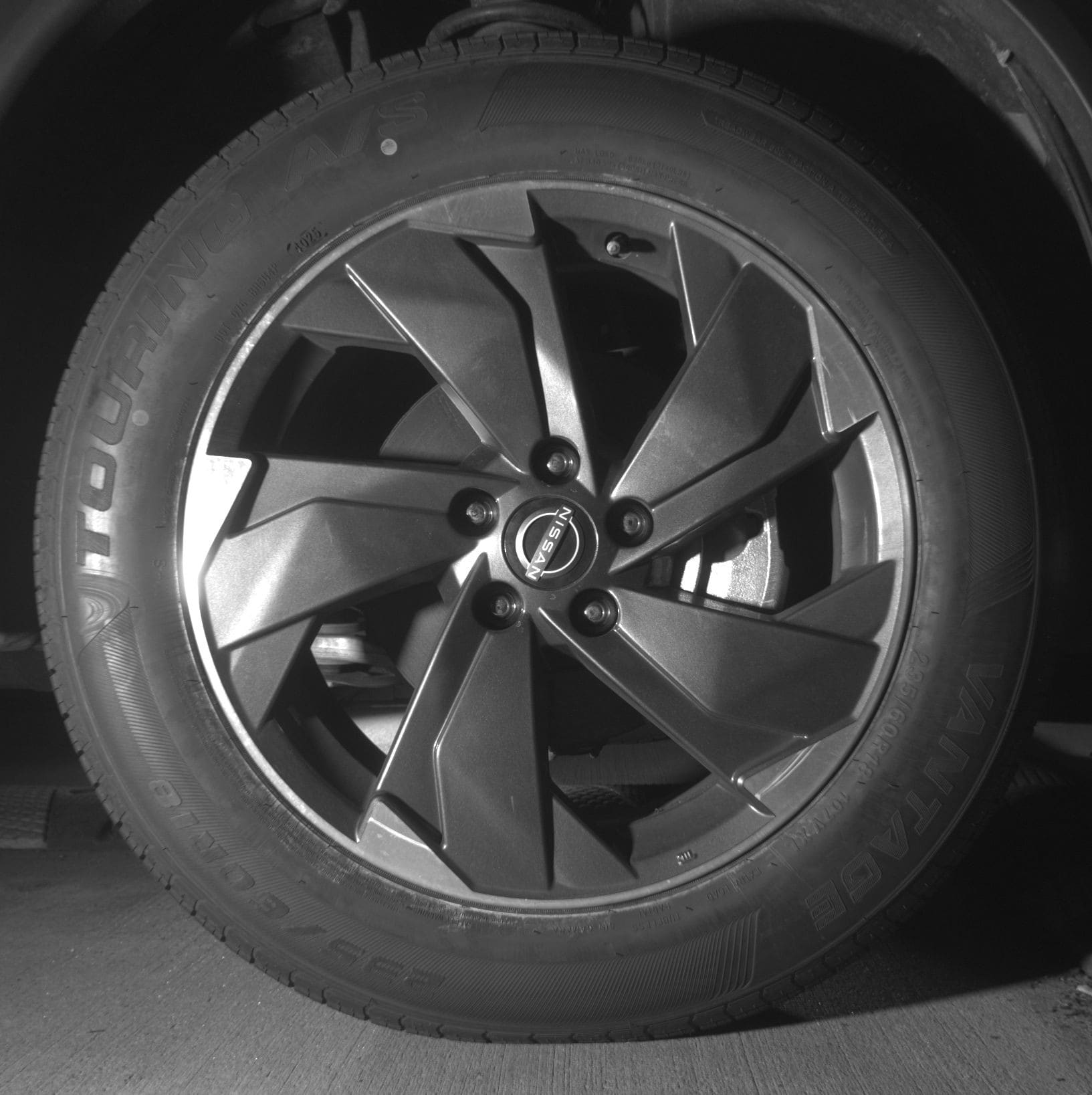 Thumbnail: 2025 Nissan Rogue - 10