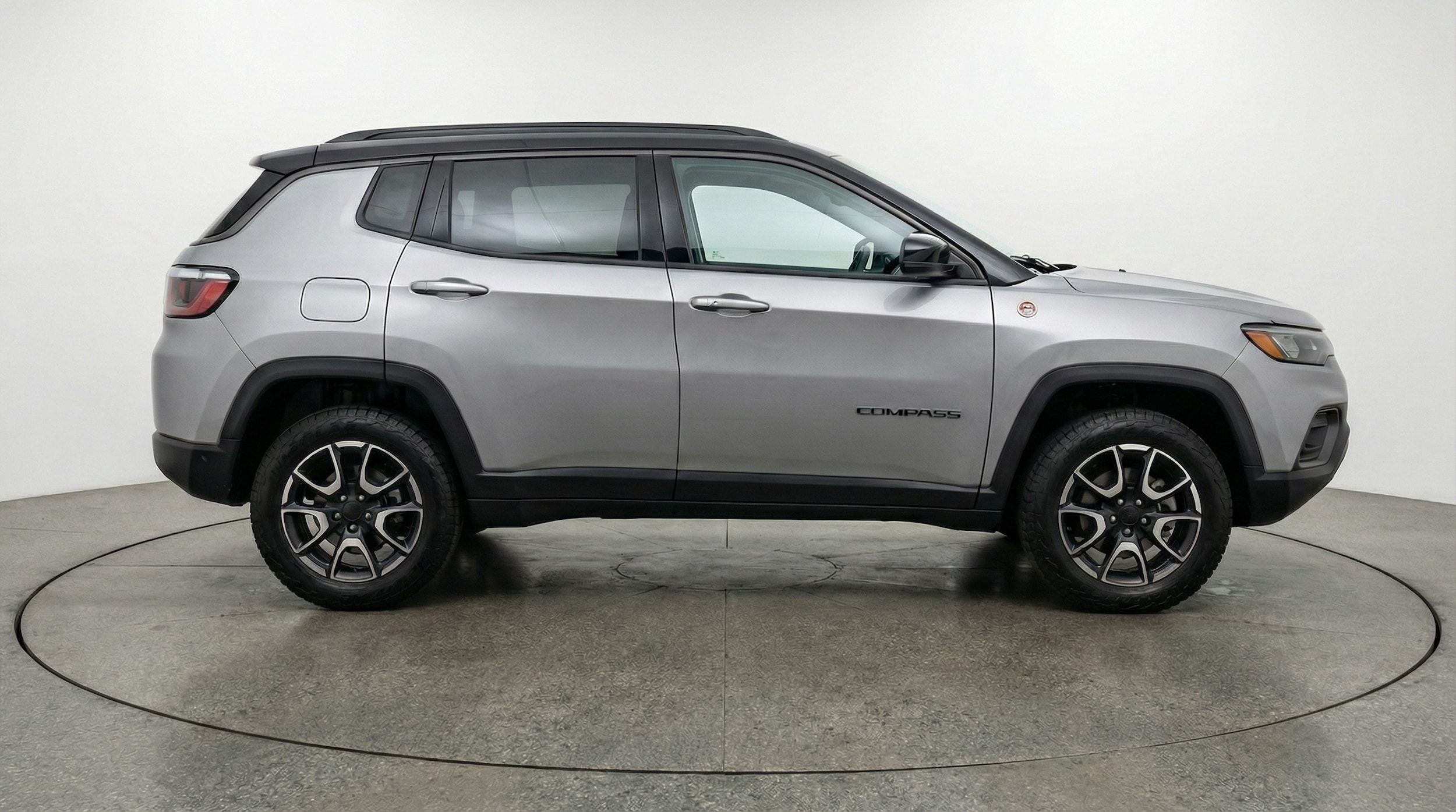 Thumbnail: 2025 Jeep Compass - 8