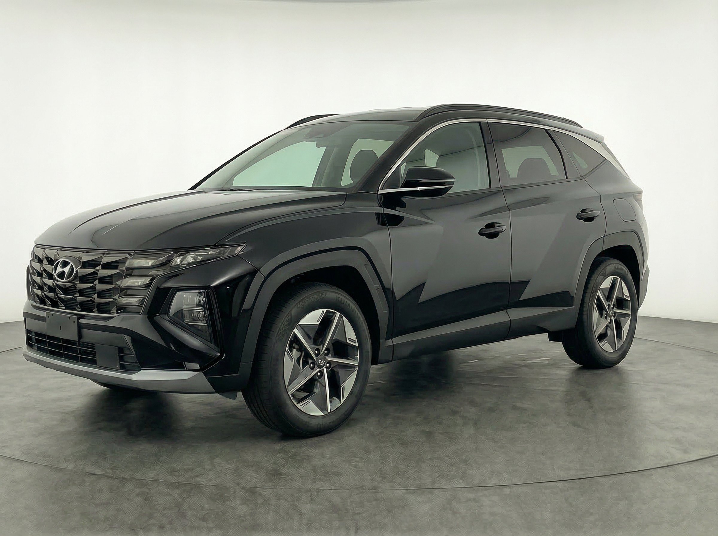 Thumbnail: 2026 Hyundai Tucson - 3
