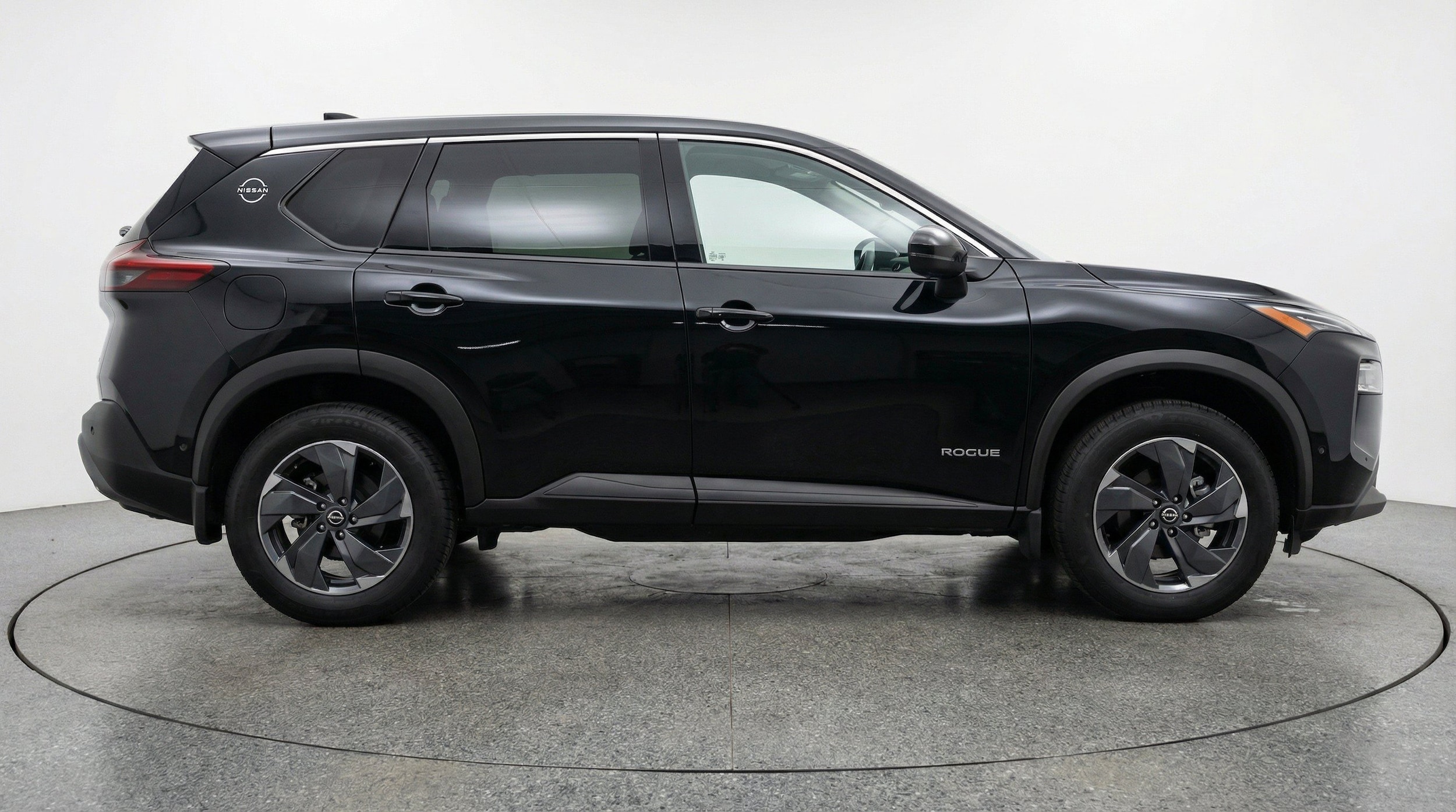 Thumbnail: 2025 Nissan Rogue - 11