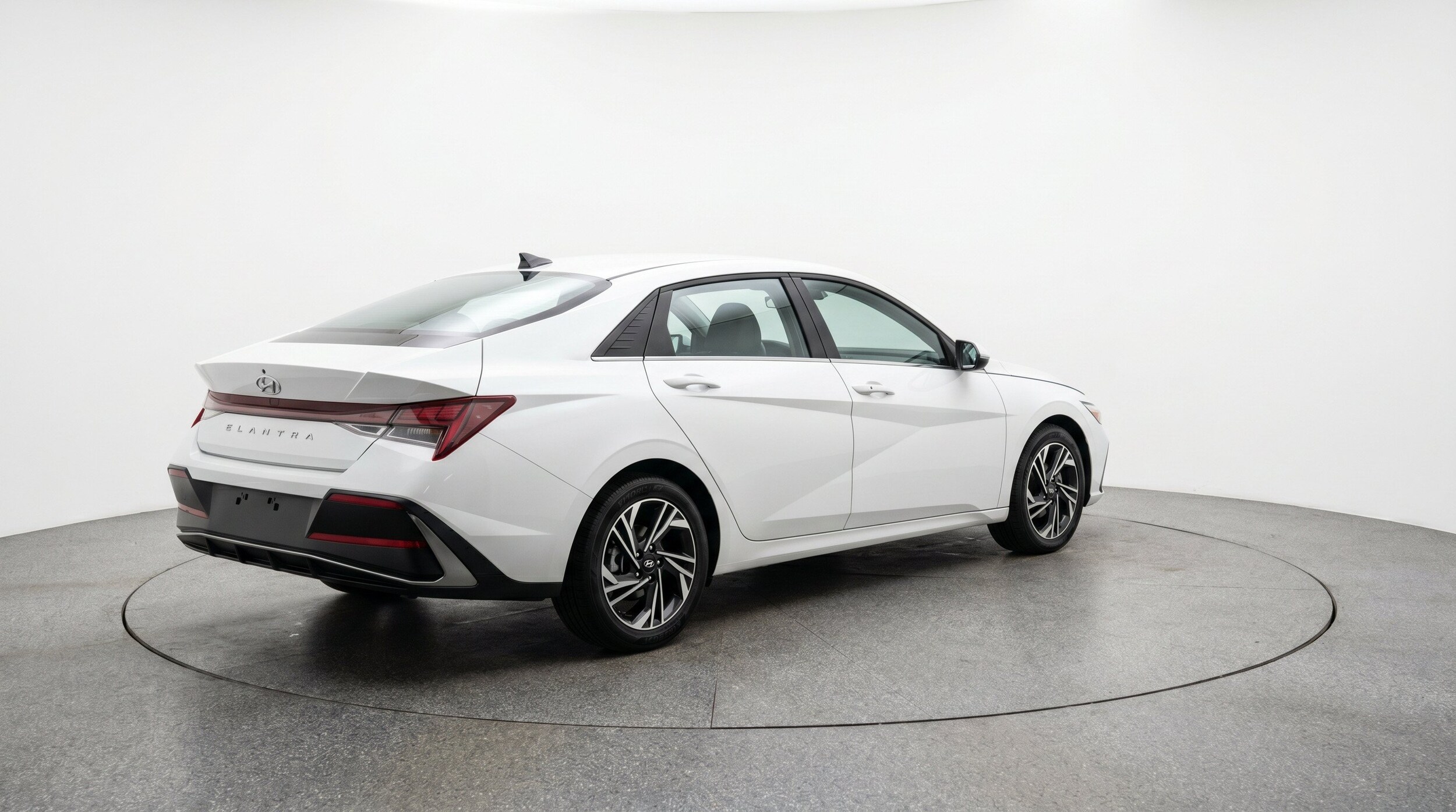 Thumbnail: 2025 Hyundai Elantra - 9