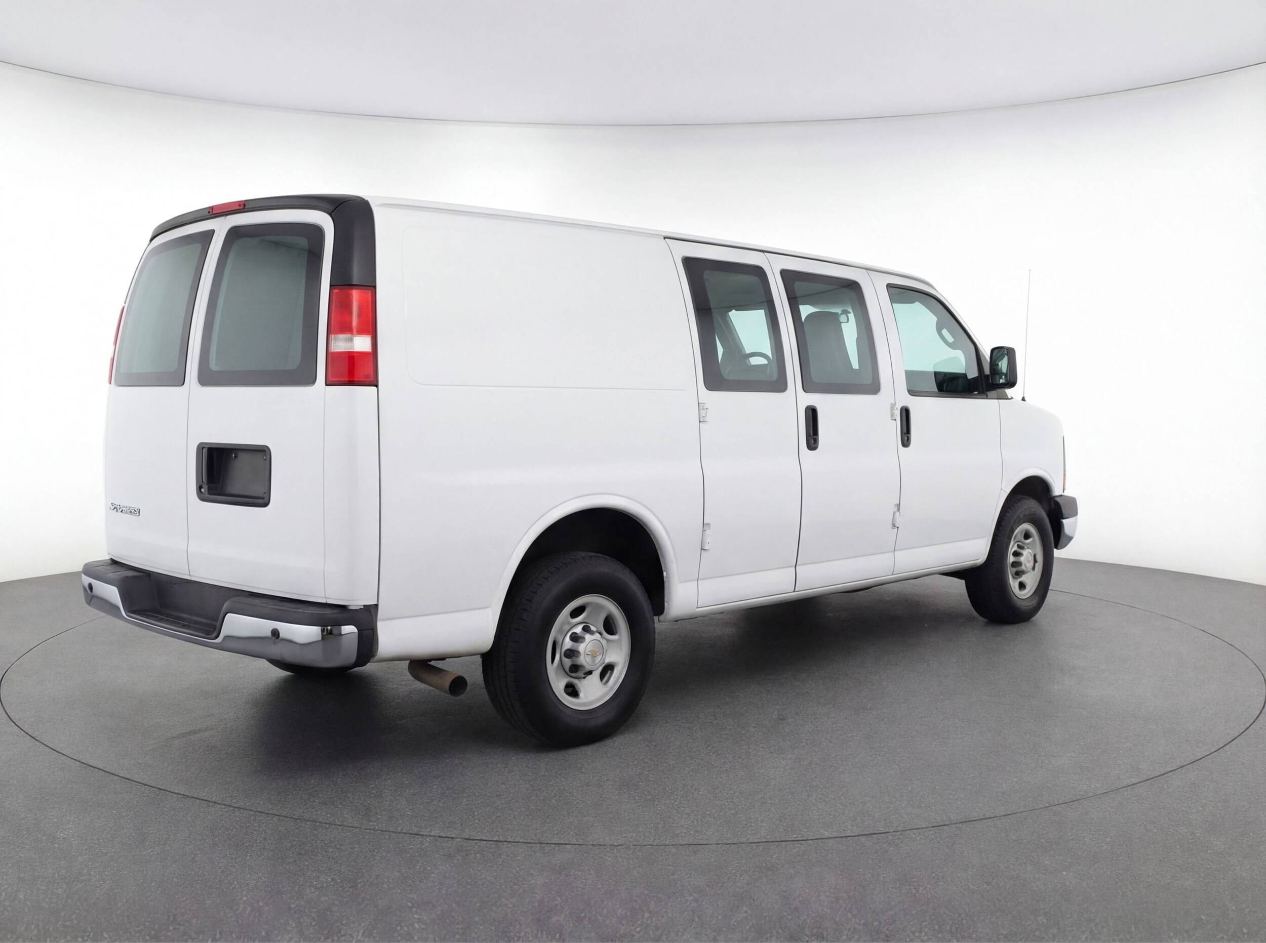 Thumbnail: 2025 Chevrolet Express - 9
