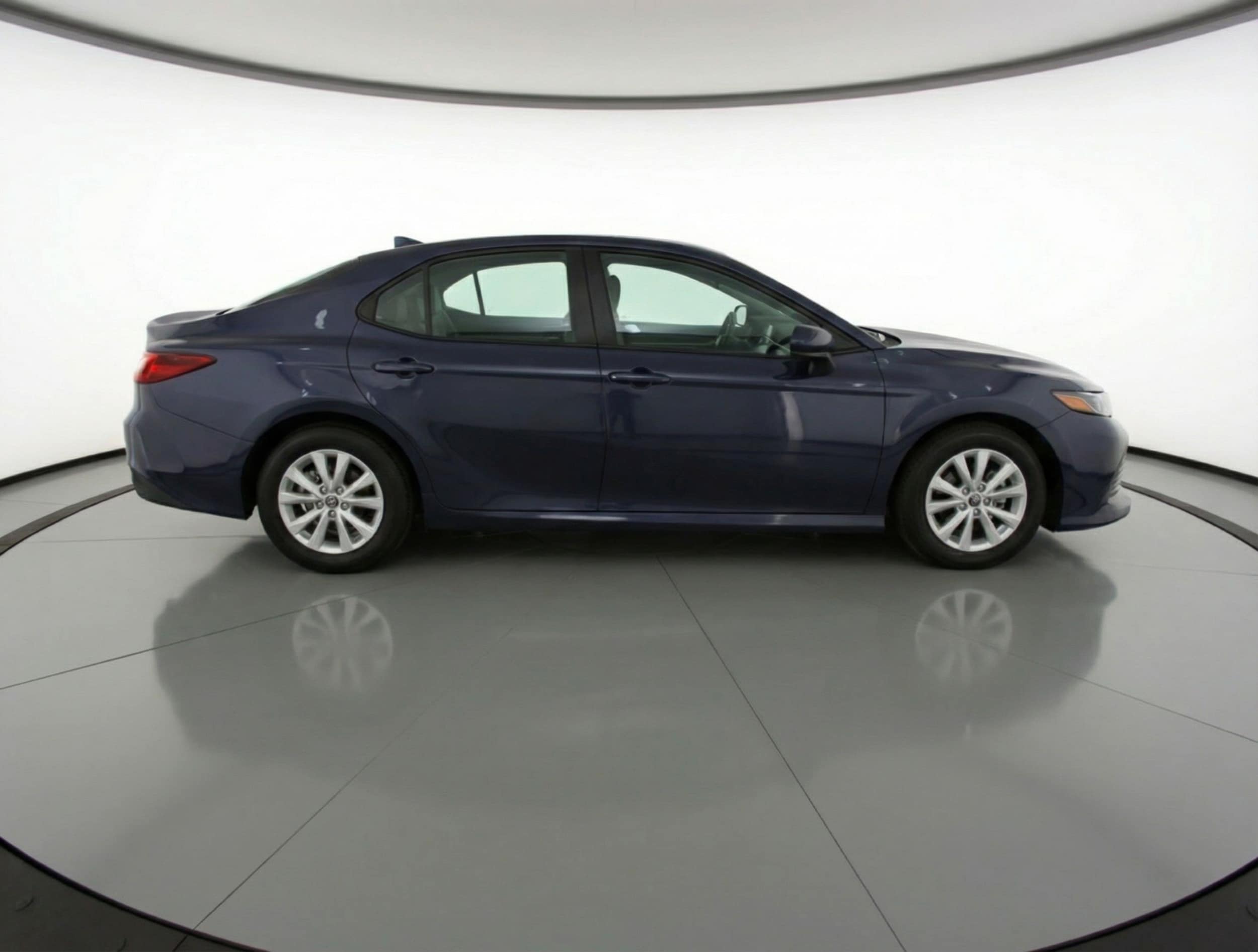 Thumbnail: 2025 Toyota Camry - 8