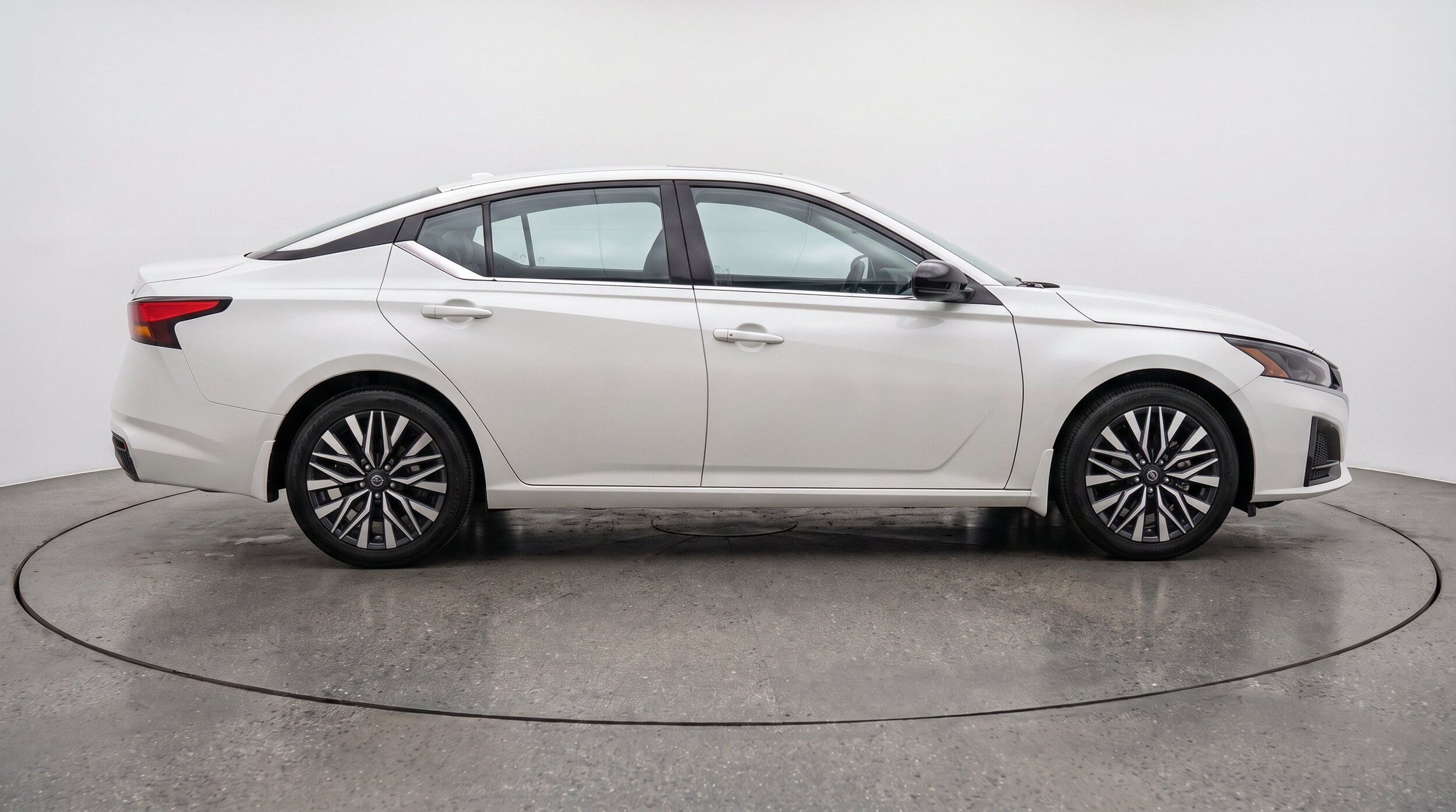 Thumbnail: 2026 Nissan Altima - 10
