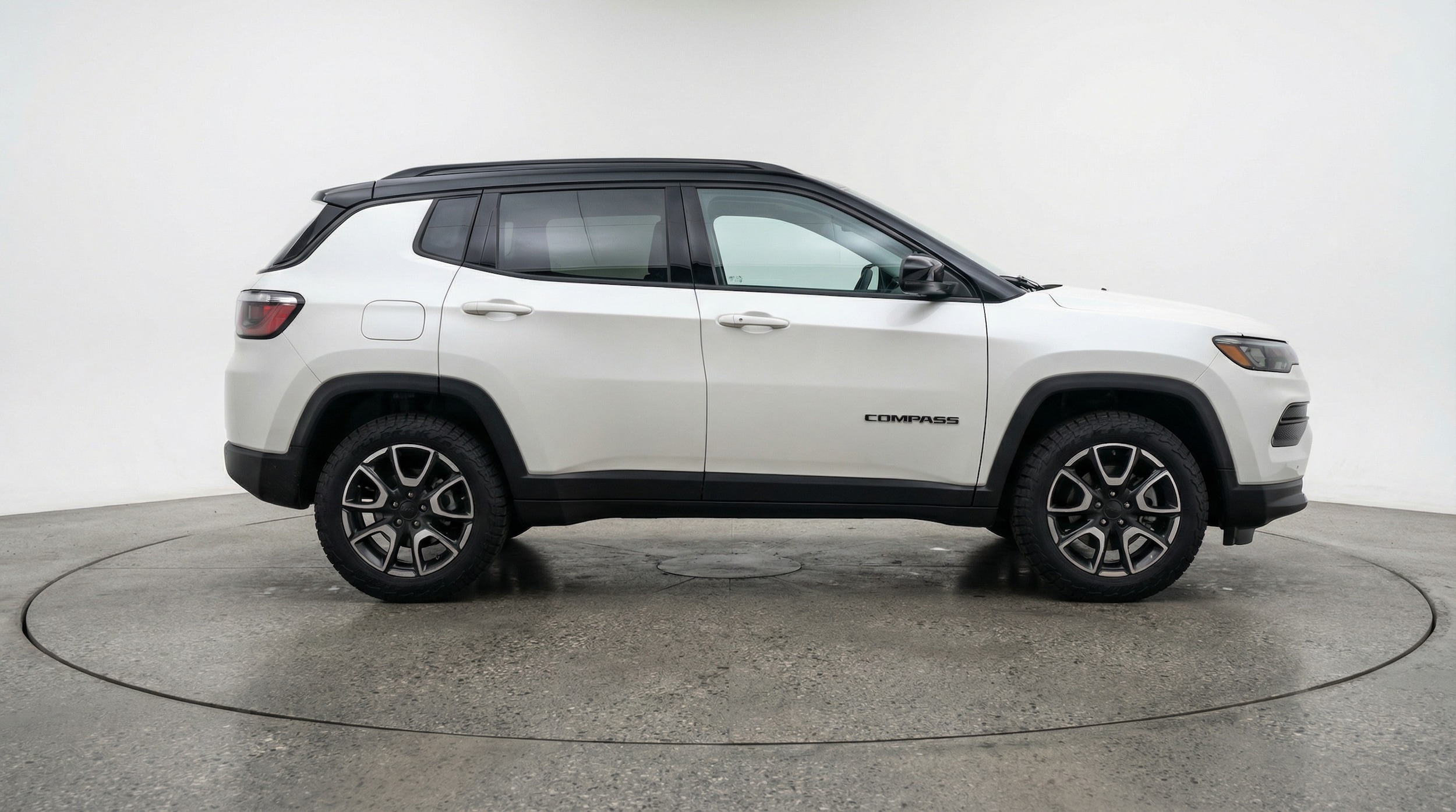 Thumbnail: 2025 Jeep Compass - 8